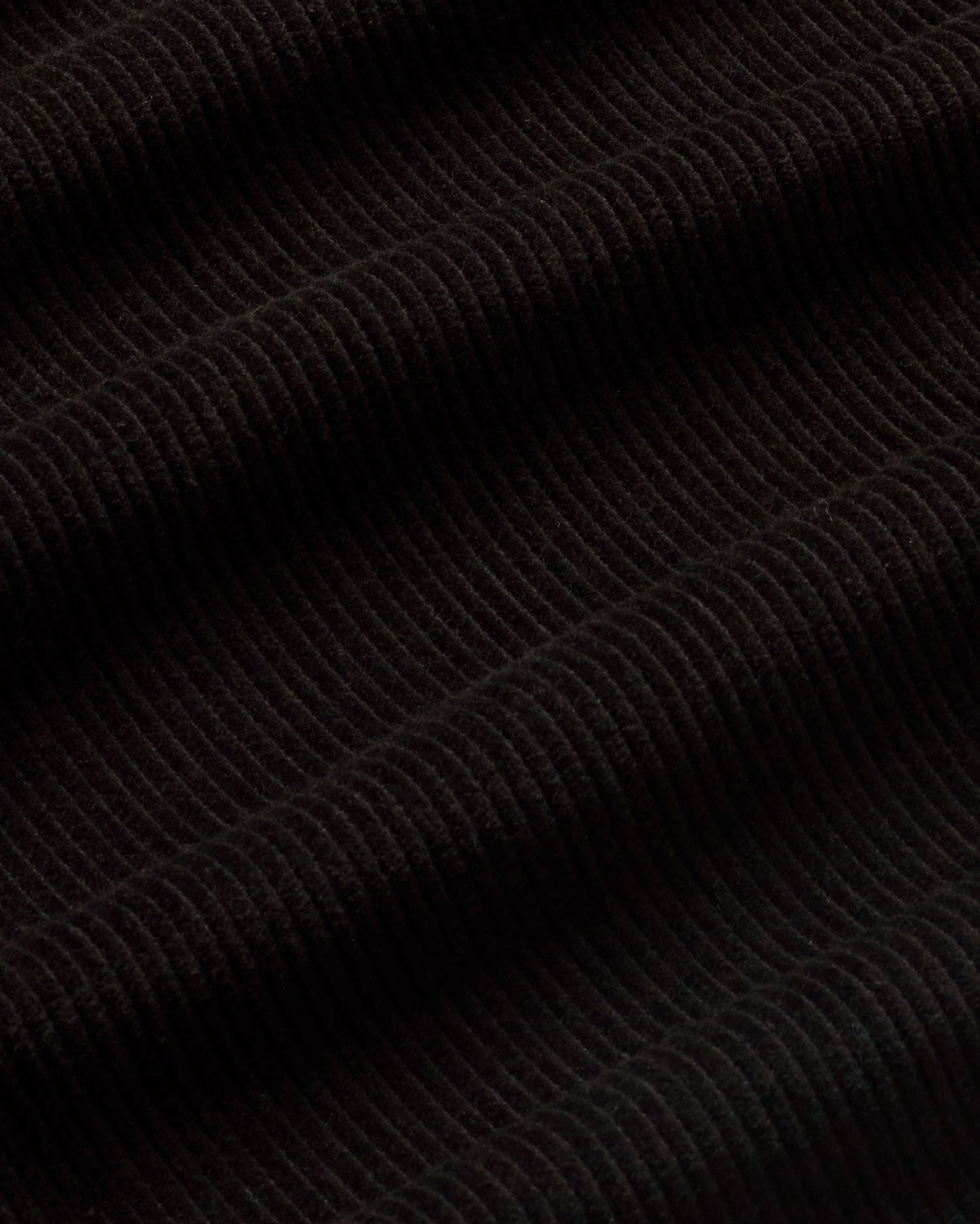 Pantalón negro pana Manolita sostenible - silueta 1