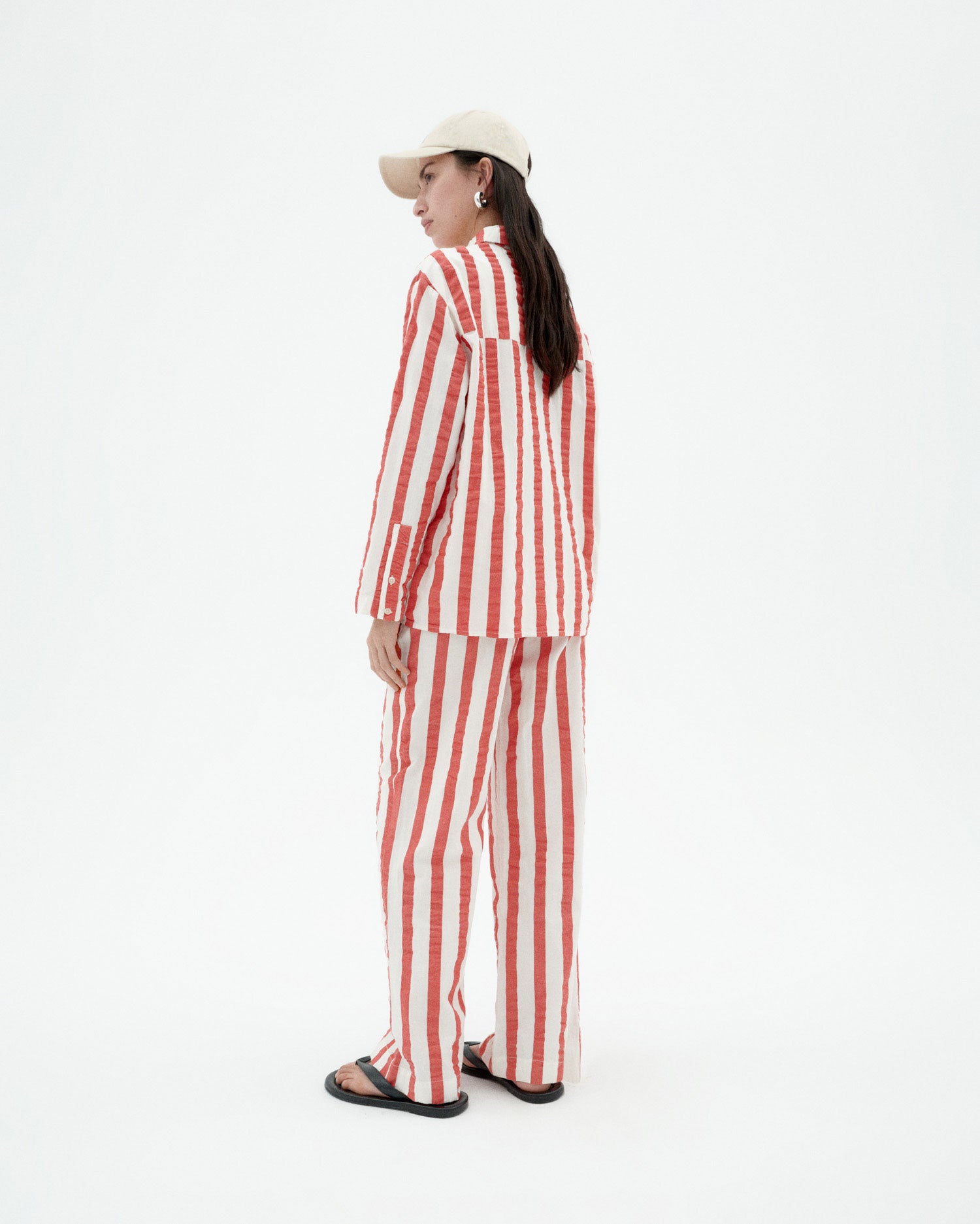 Pantalón rayas rojas Manolita sostenible-3