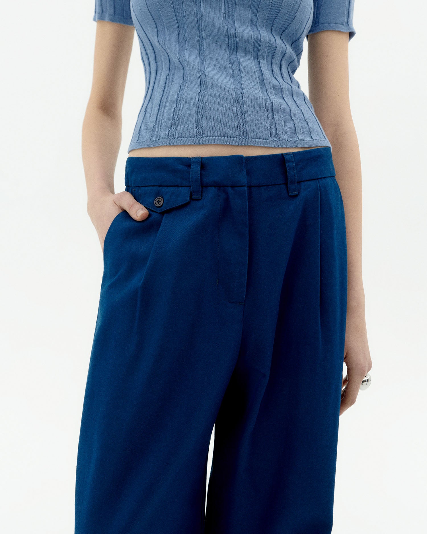 Pantalón azul hemp Pat sostenible-3