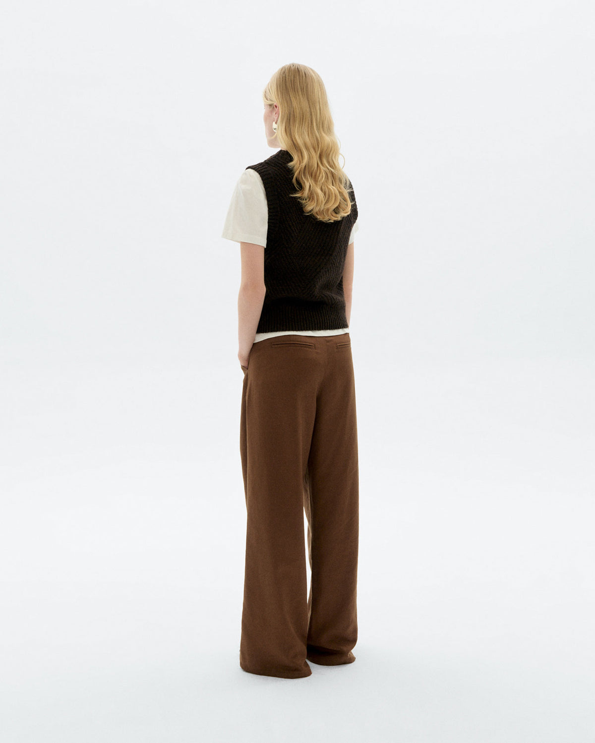 Pantalón wide leg pinza marrón Molly sostenible - 4