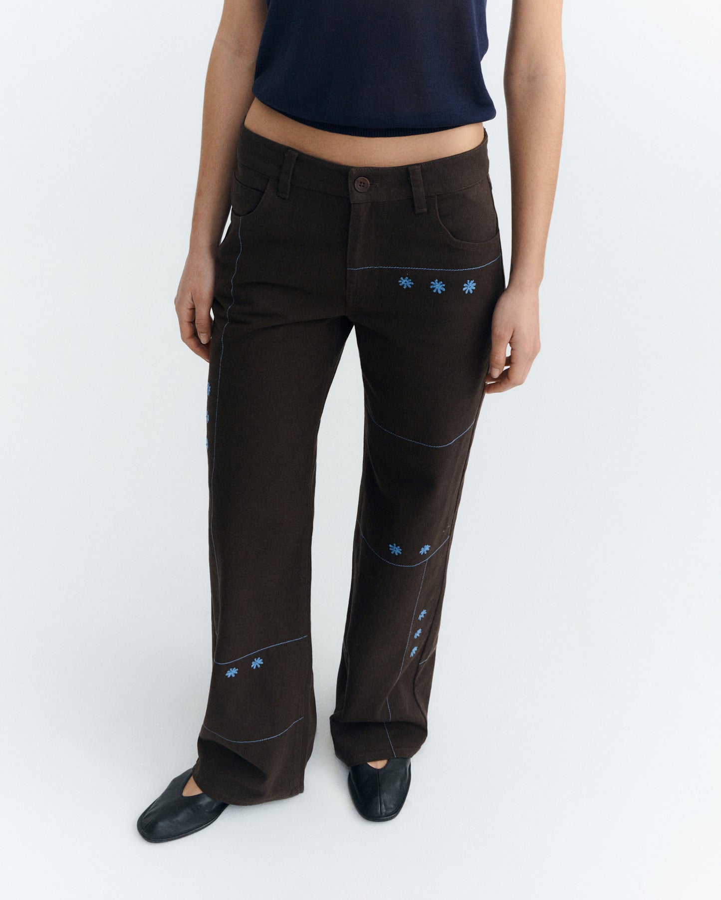 Pantalón tiro bajo bordado a mano sole mio Kettan sostenible - 3
