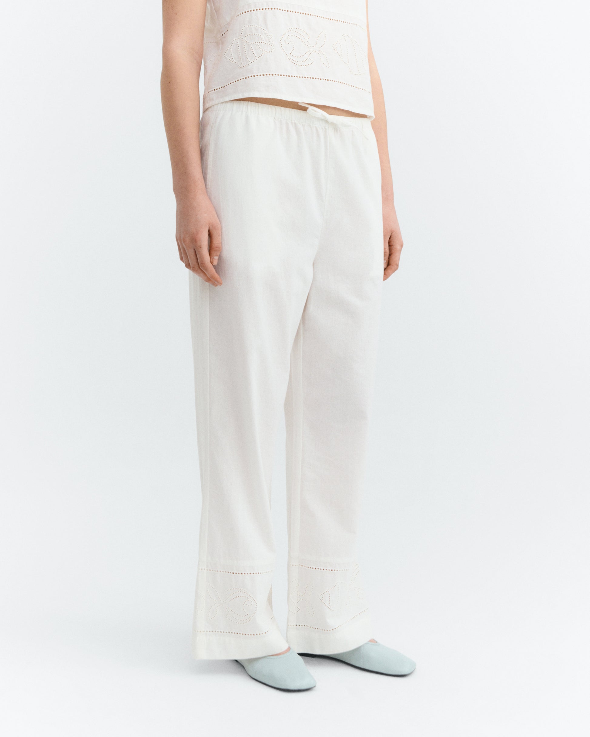 Pantalón relaxed bordado blanco Brigitte sostenible - 2