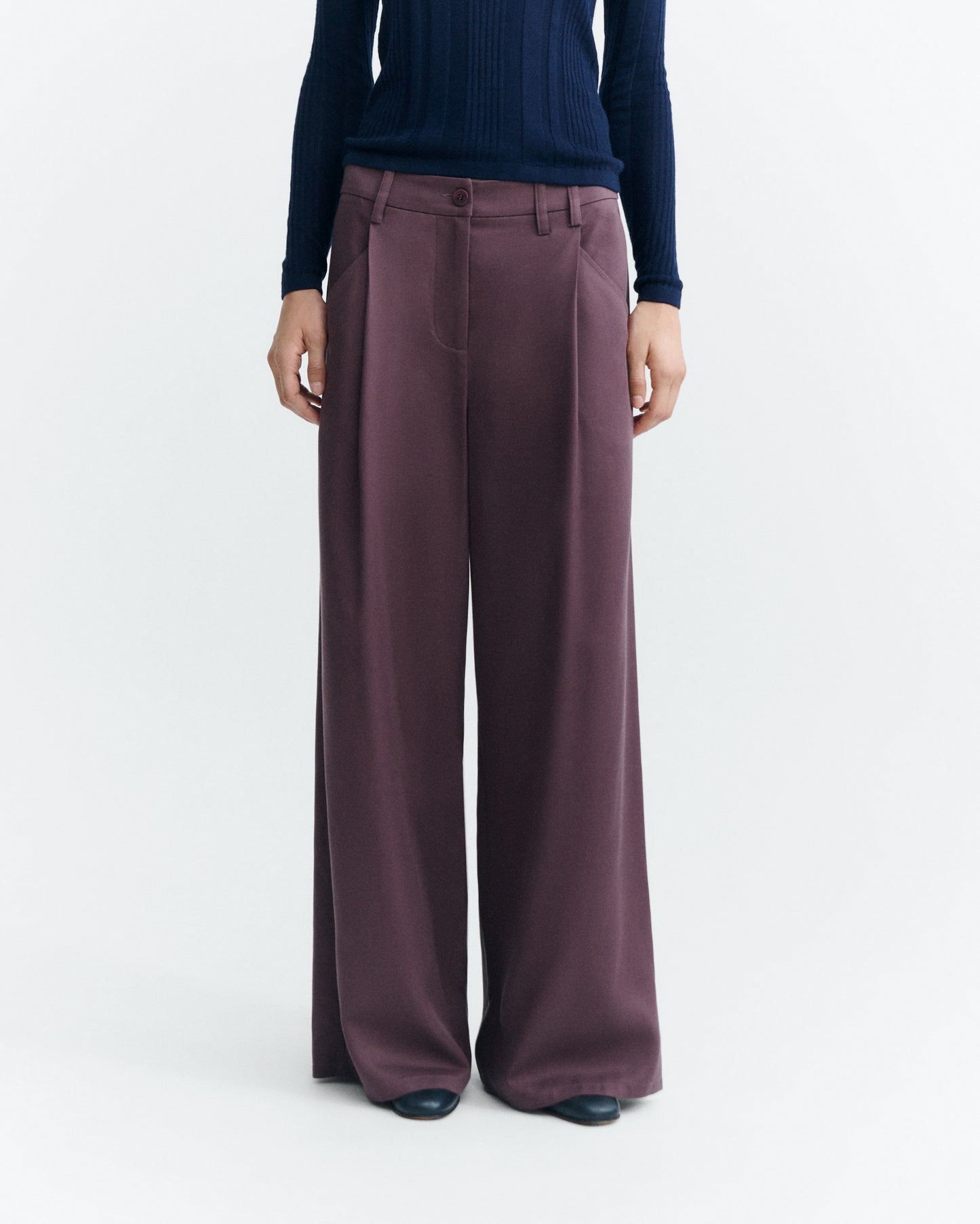 Pantalón wide leg pinza rojo Molly sostenible - 2
