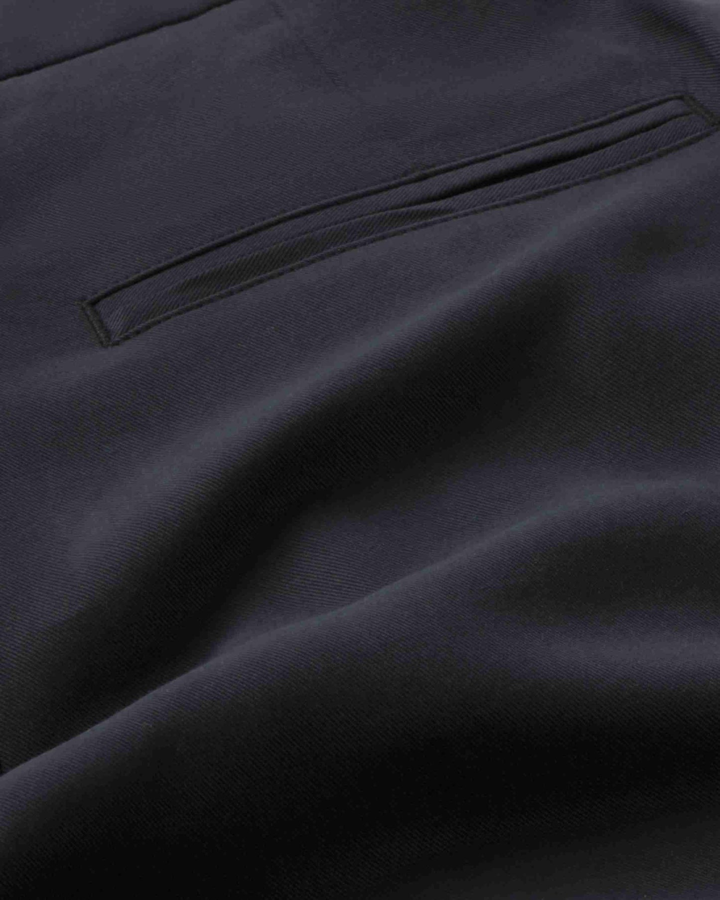 Pantalón wide leg pinza negro Molly sostenible silueta - 2