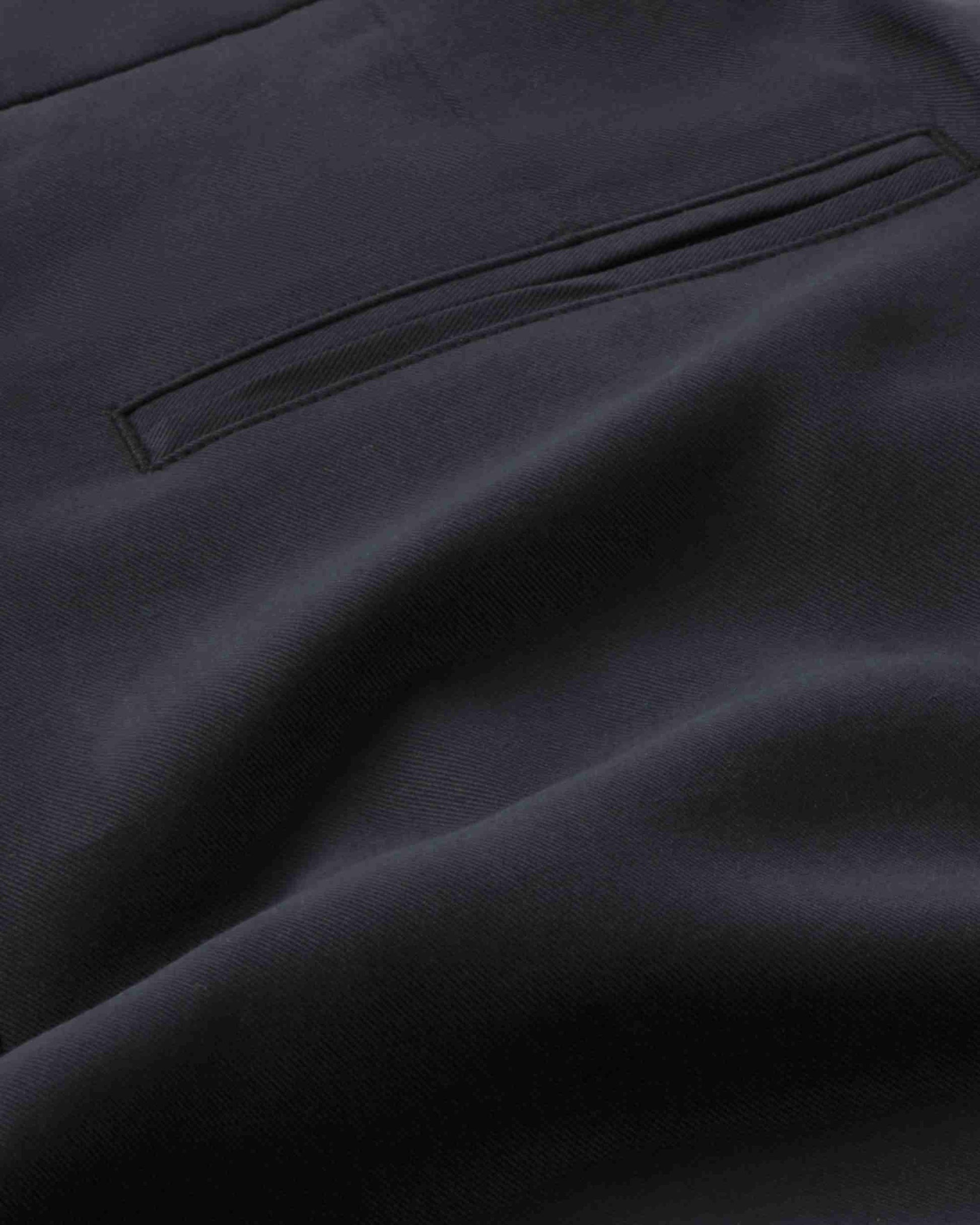 Pantalón wide leg pinza negro Molly sostenible silueta - 2