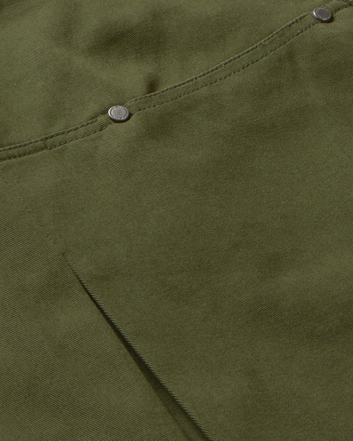 Falda verde Mabel sostenible - silueta 2