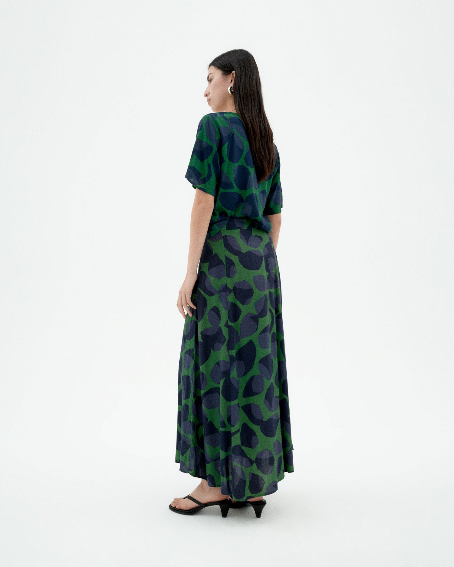 Falda verde leaf Tora sostenible-4