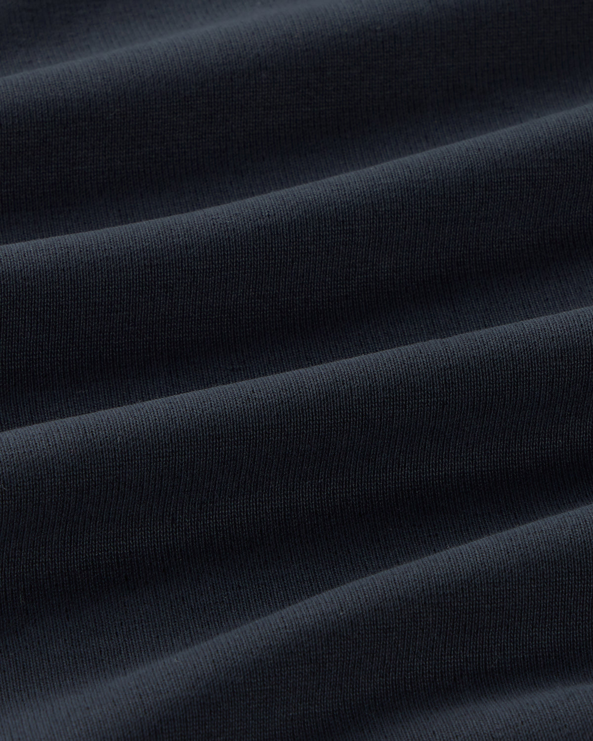 Falda corta negra Clarion sostenible silueta - 2