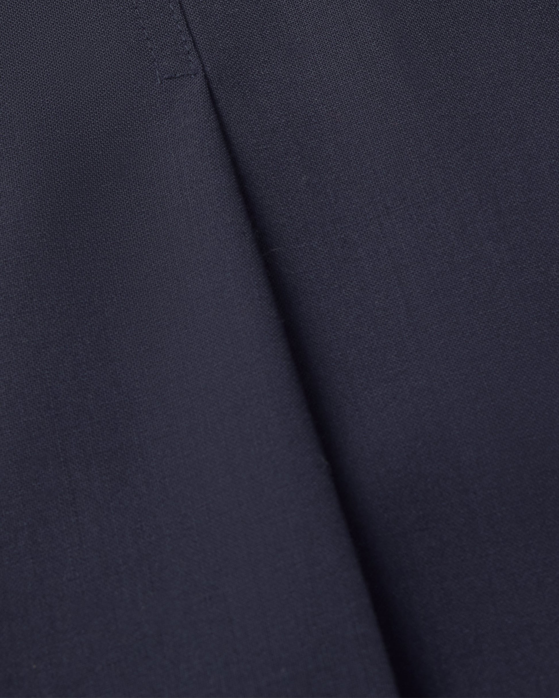 Falda midi lana fría navy Bahia sostenible silueta - 2
