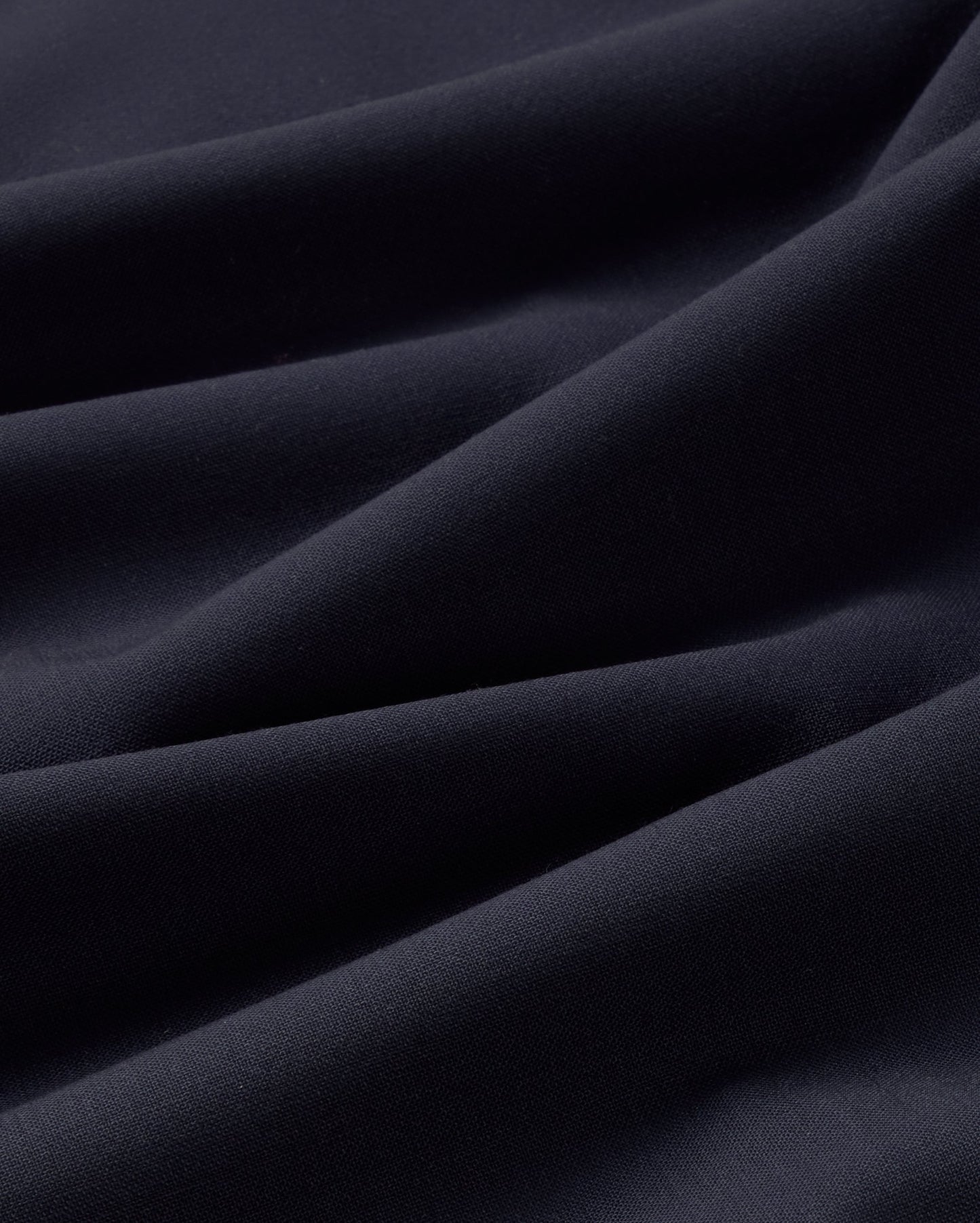 Falda midi lana fría navy Bahia sostenible silueta - 3