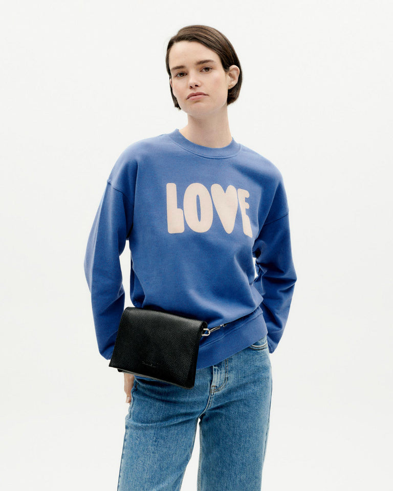 Sudadera azul love sostenible -4