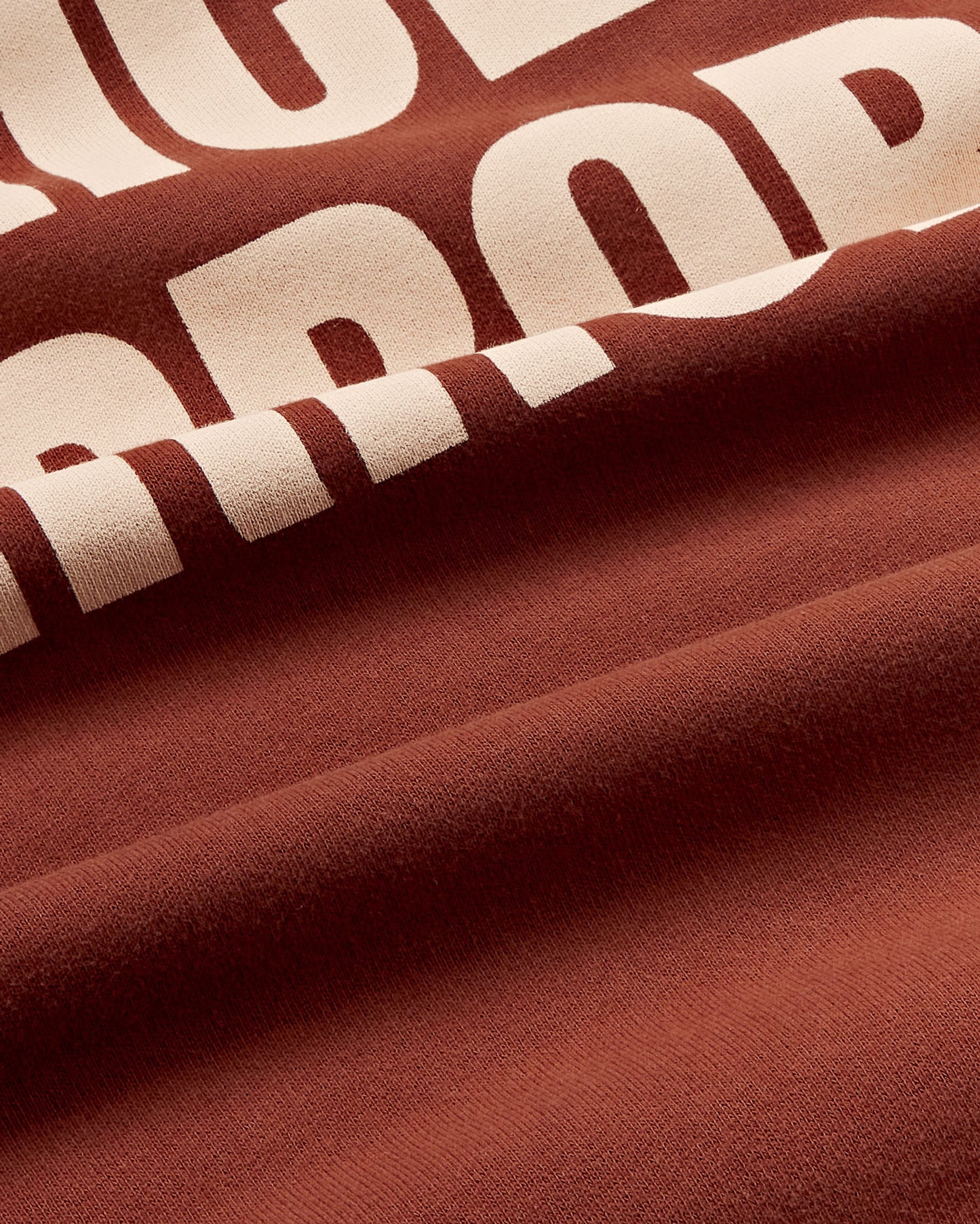 Sudadera marrón Nice error Jimena sostenible - silueta 2