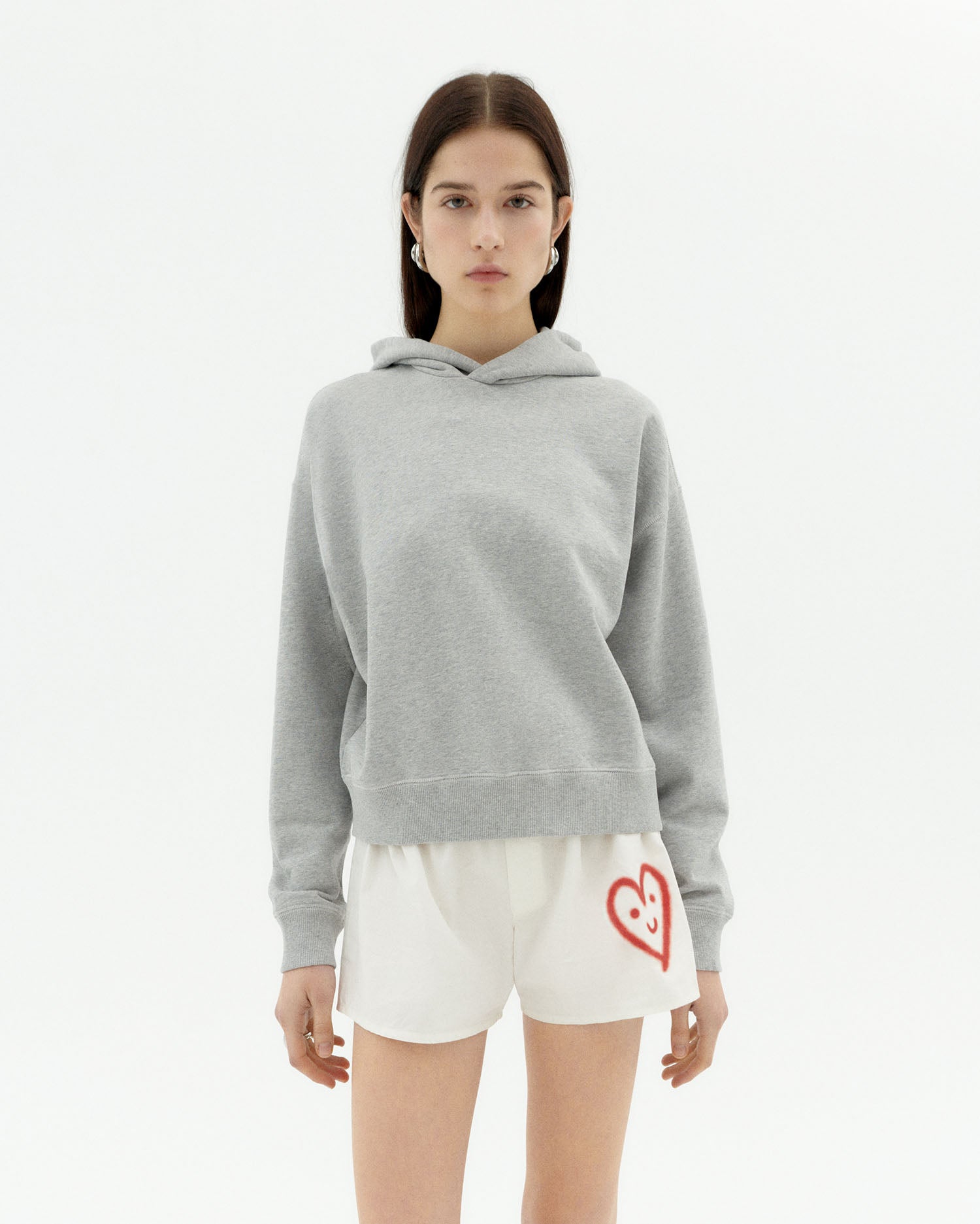 Sudadera gris con capucha retro sol Valeria sostenible-1