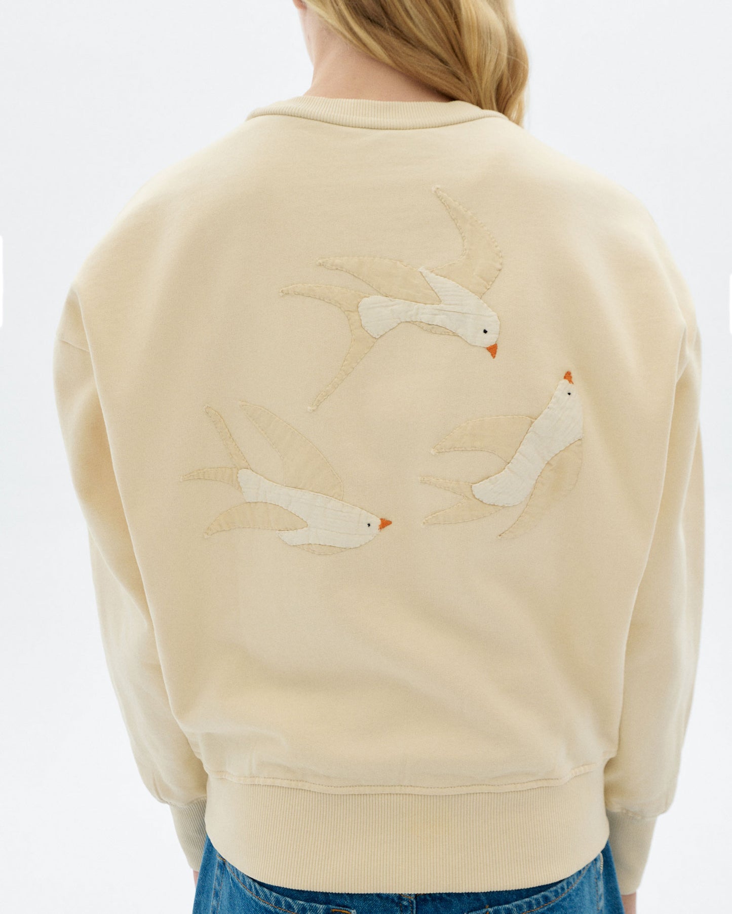 Sudadera bordada a mano bird Jodie sostenible - 1