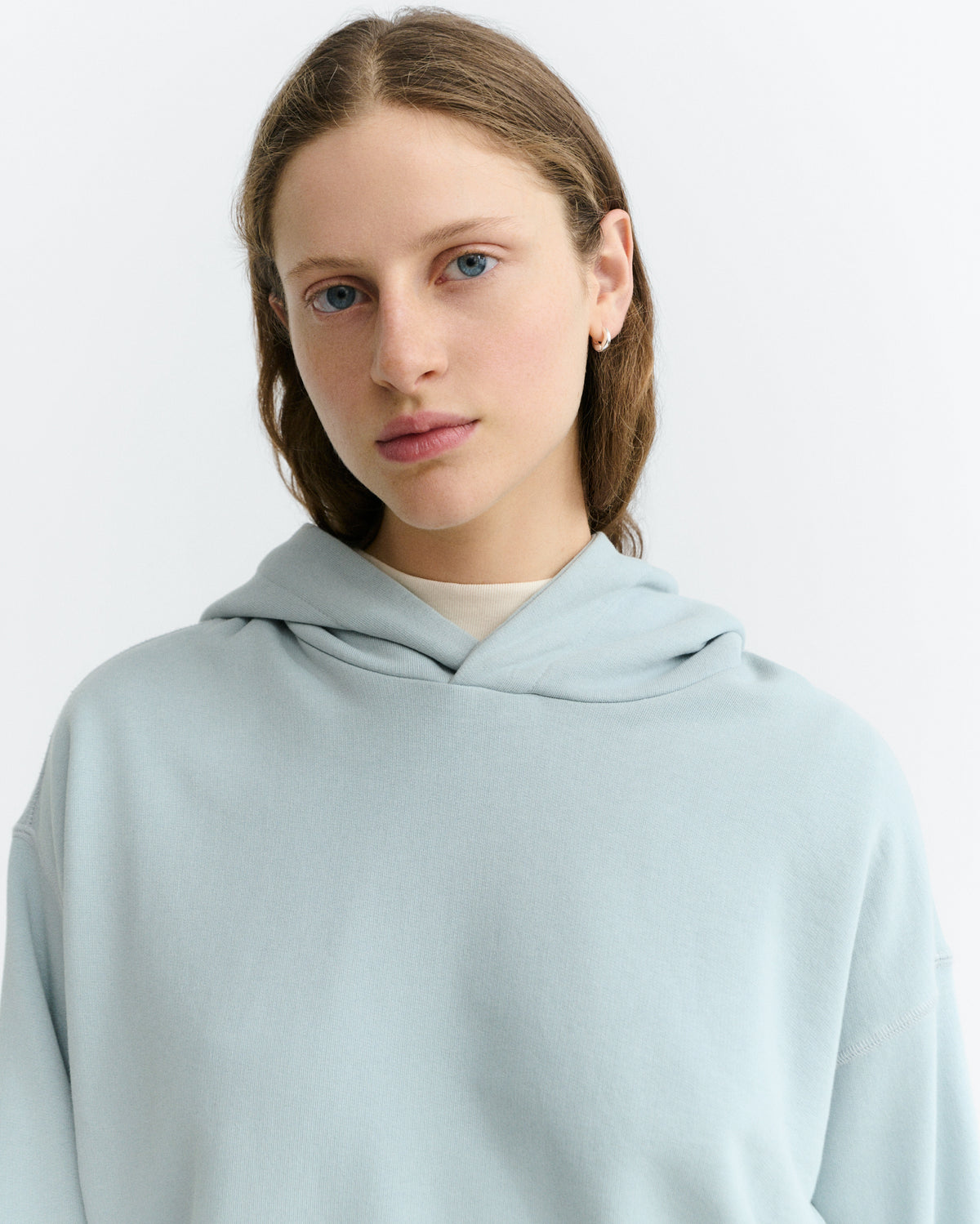 Hoodie azul sol azul oscuro espalda Valeria sostenible - 4