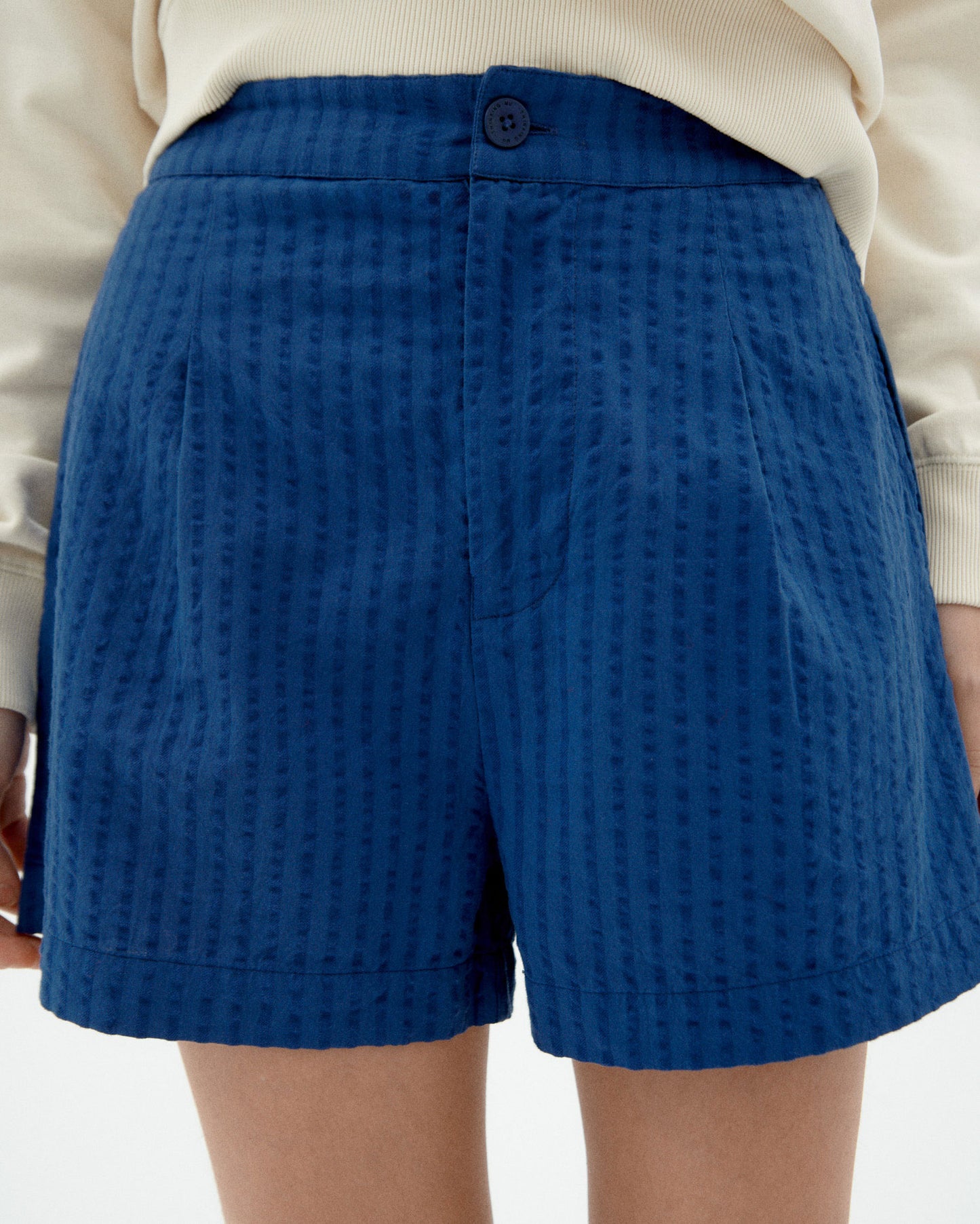 Short azul Narciso sostenible-3