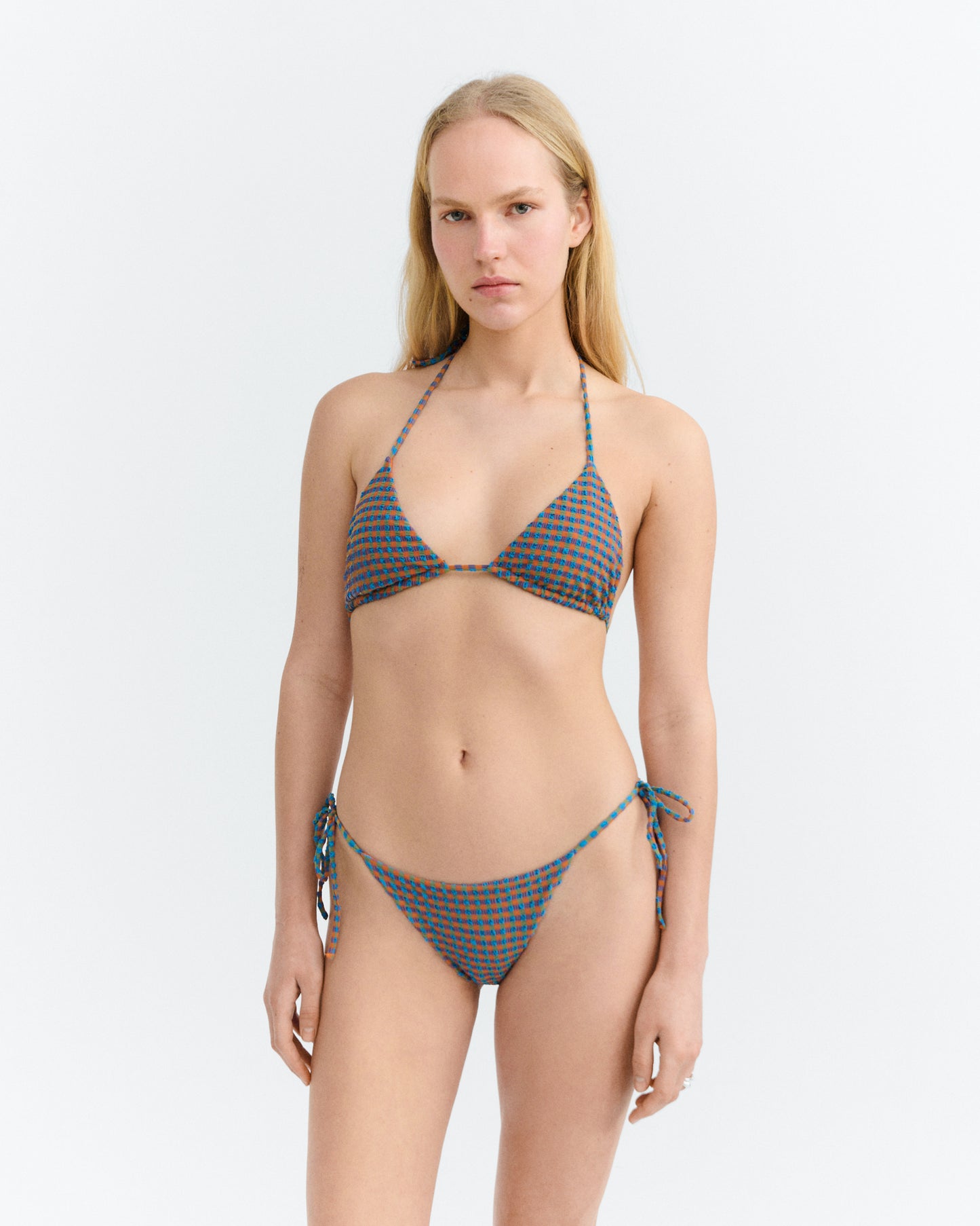 Top bikini ajustable seersucker naranja y azul Calabria sostenible - 4