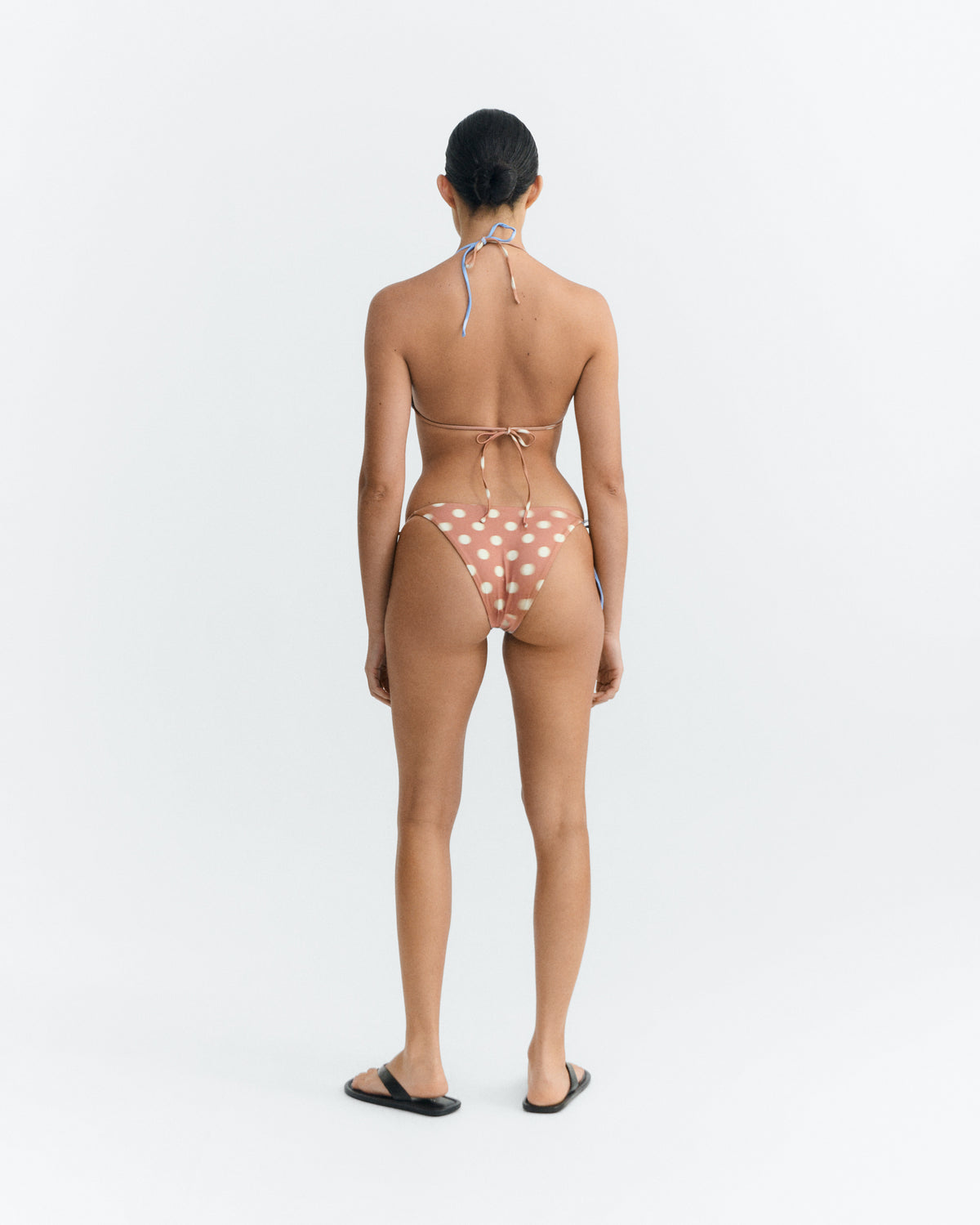 Top bikini ajustable bicolor lunares Calabria sostenible - 6