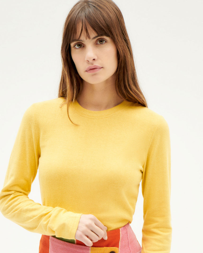 Top amarillo hemp Carolina sostenible-3