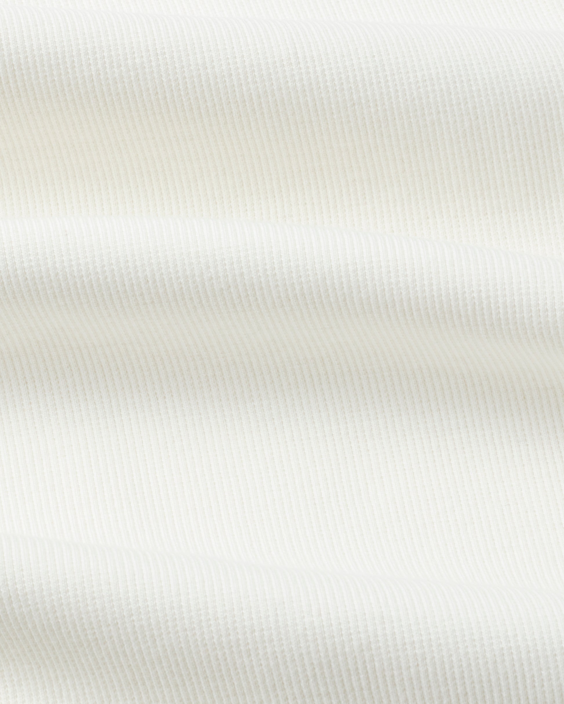 Top blanco Harriet sostenible  - silueta 2