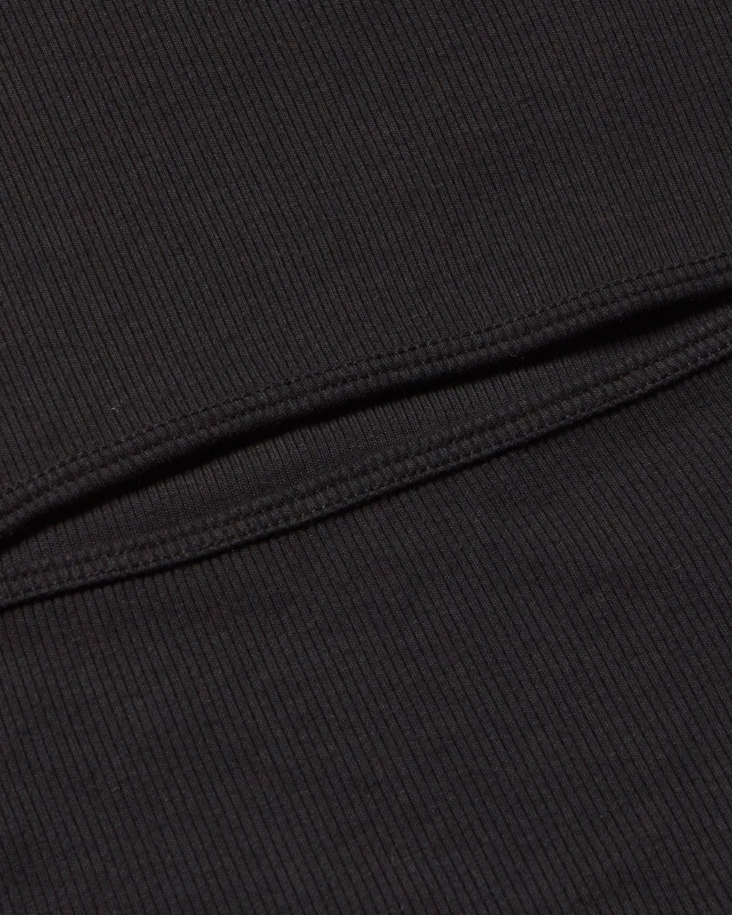 Top negro Faye sostenible - silueta 3