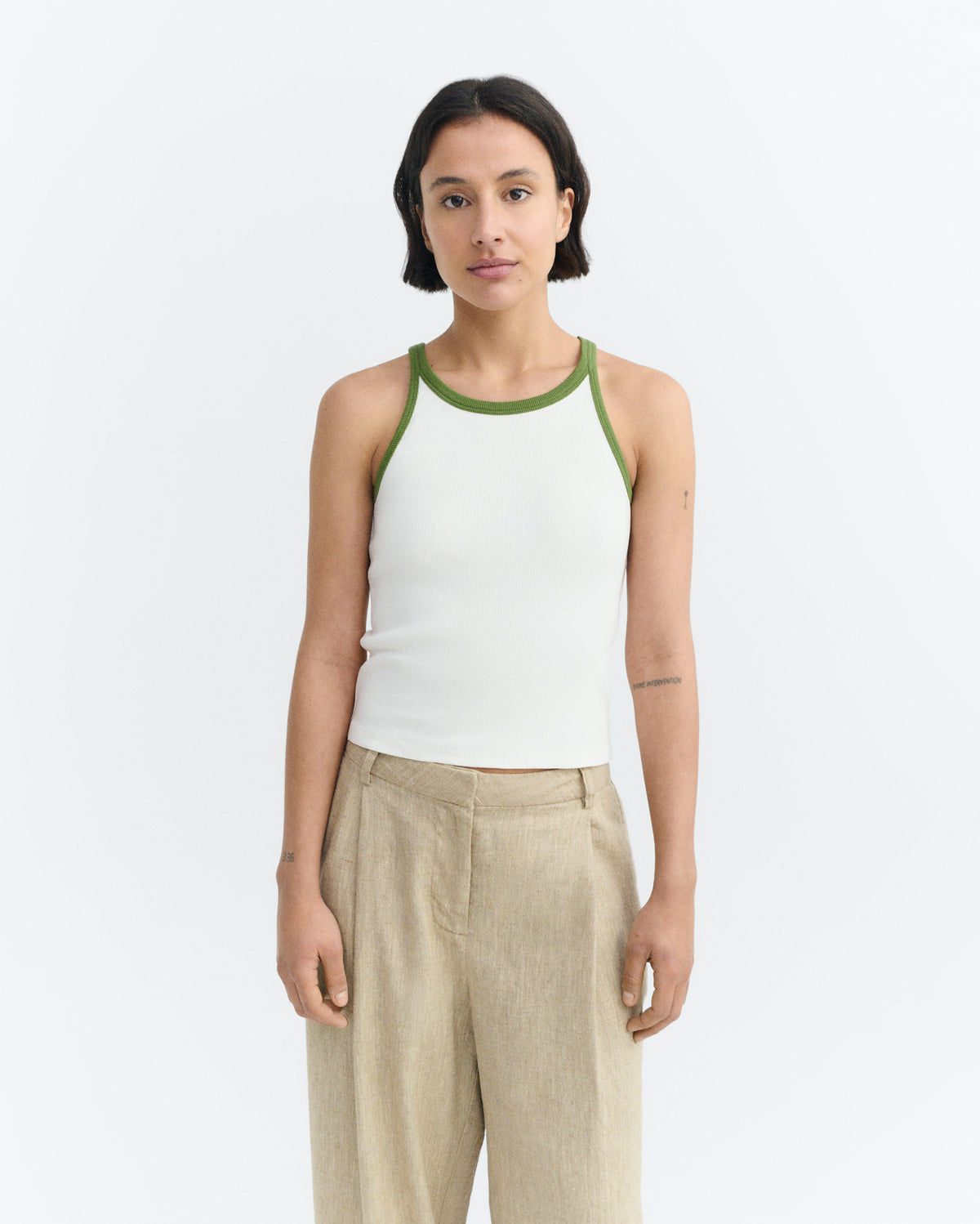 Top halter blanco contraste verde Harriet sostenible - 2