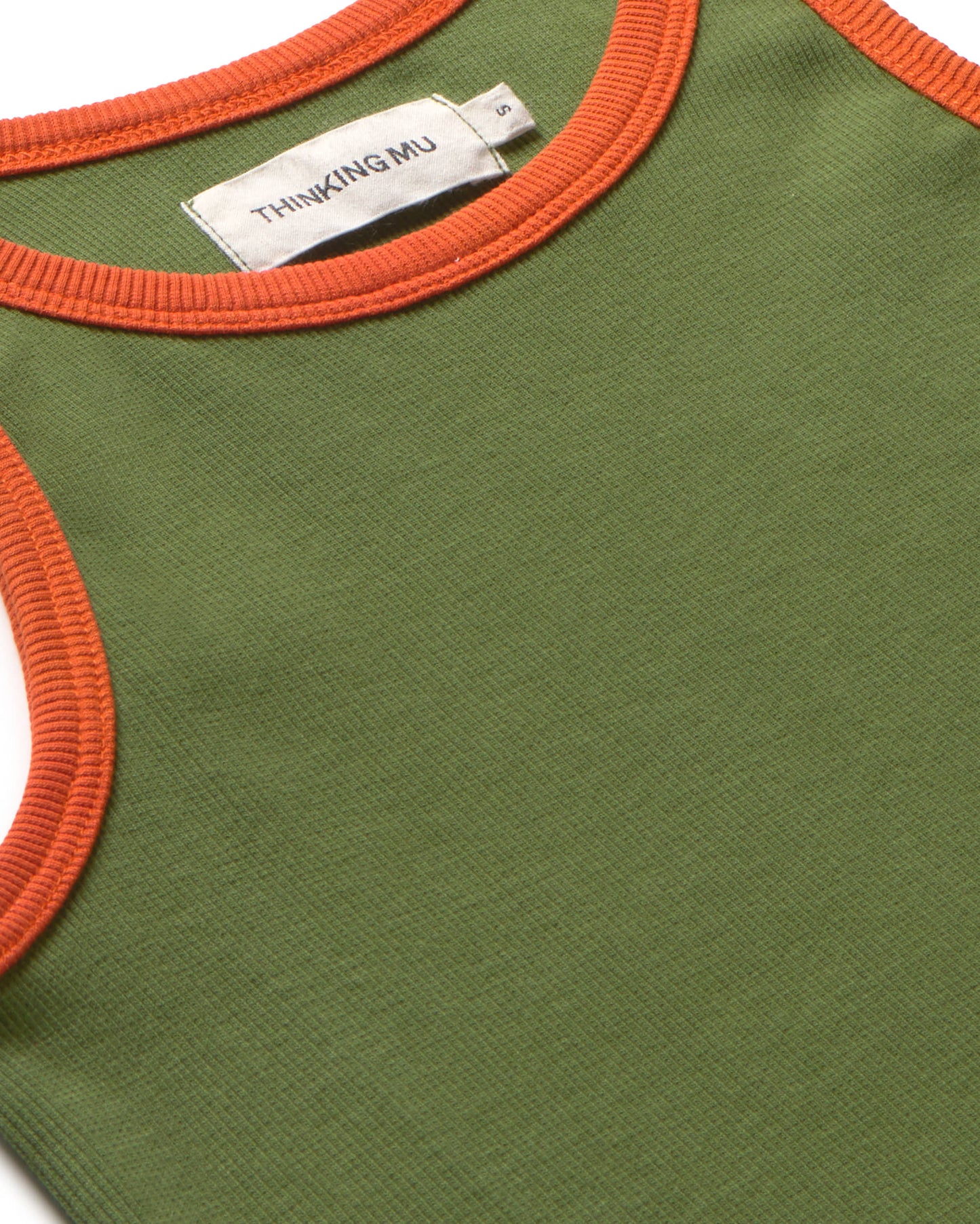 Top verde contraste Harriet sostenible - silueta 2