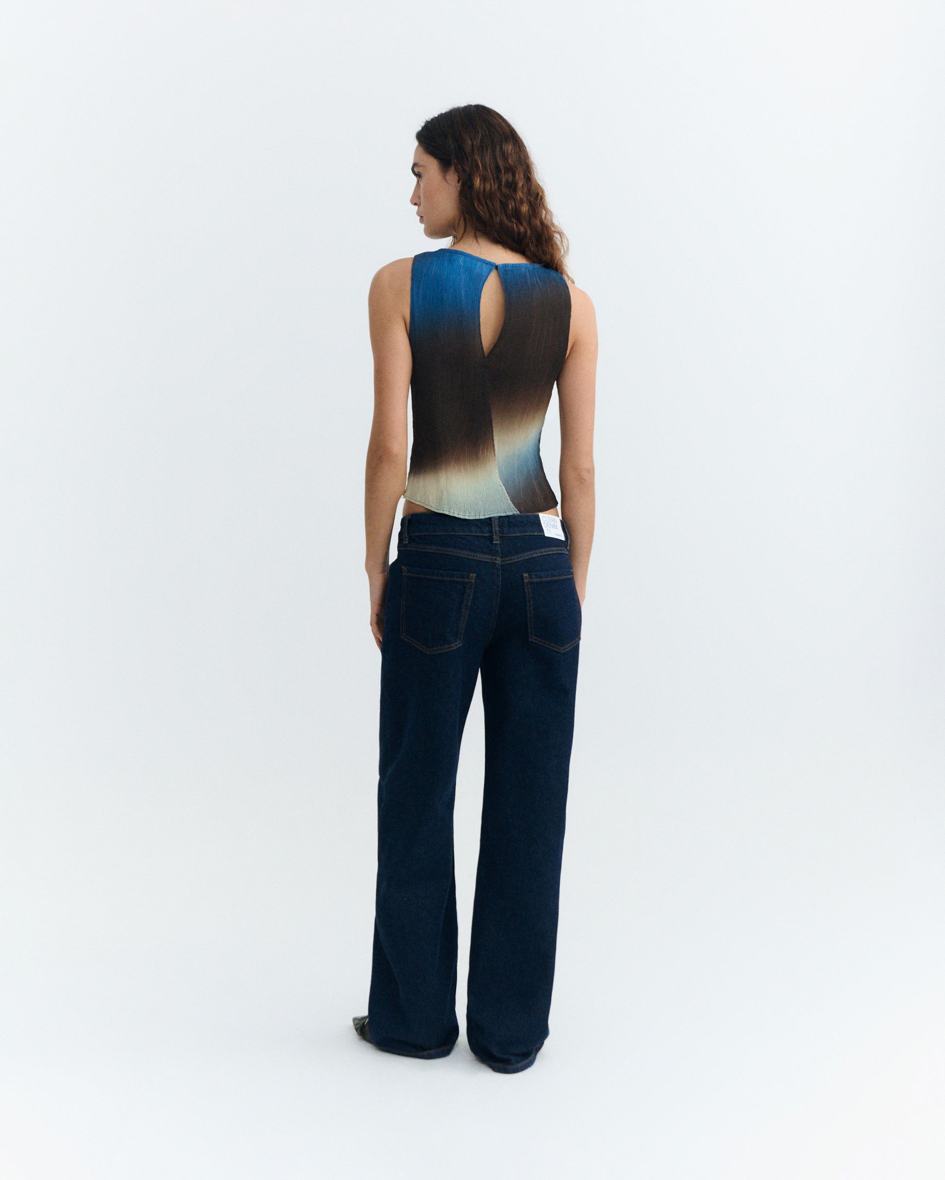 Top plisado marrón glass Dora sostenible - 4