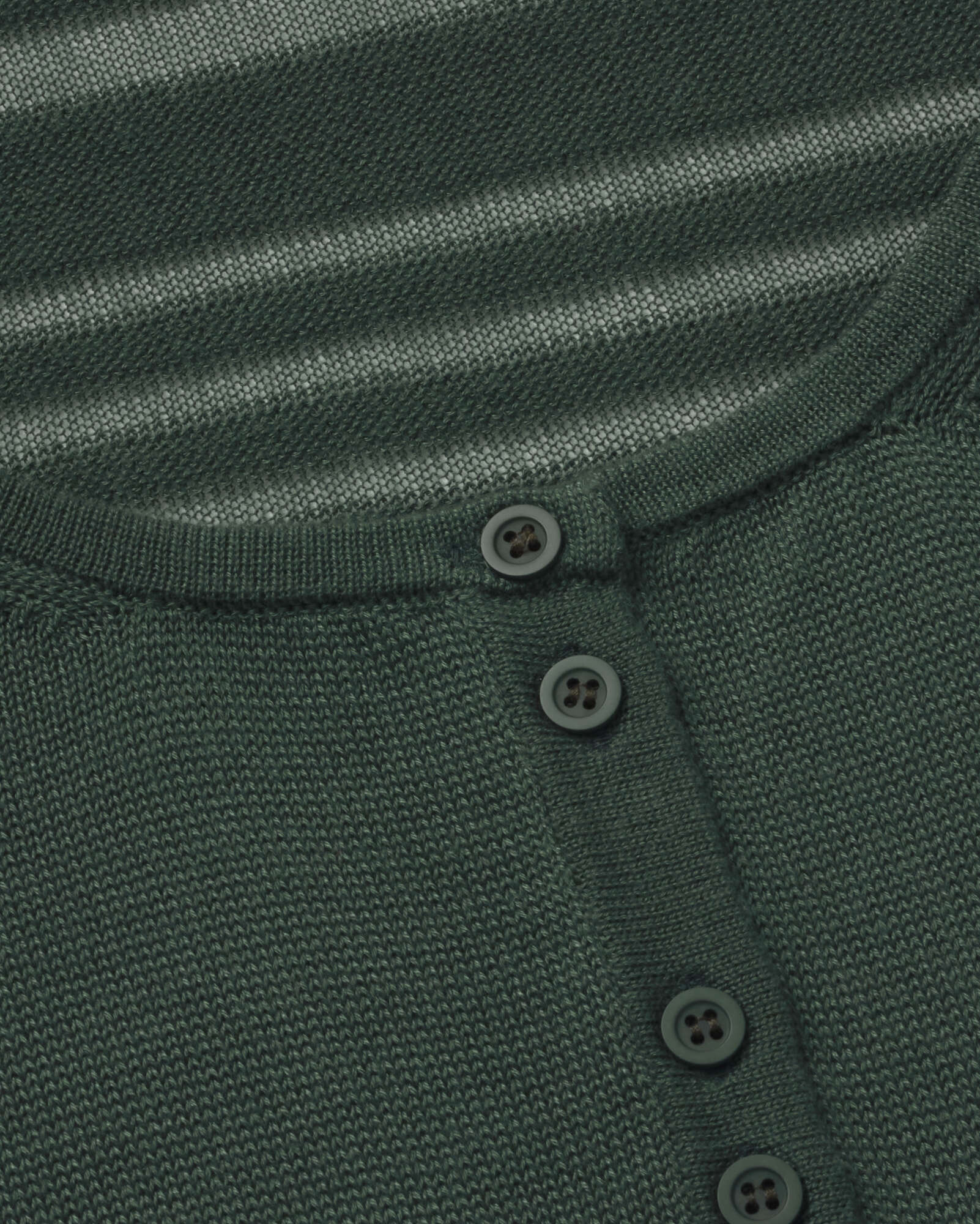 Top rayas semitransparente verde Ash sostenible silueta - 2