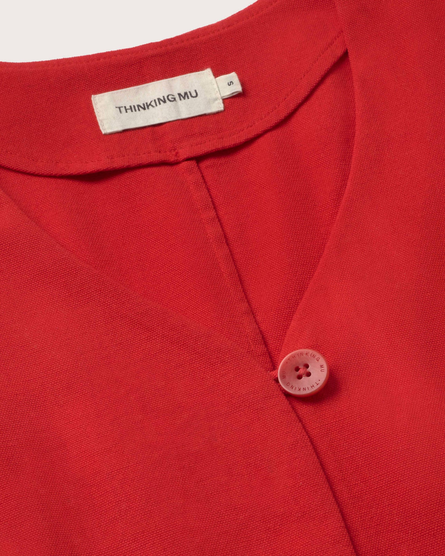 Chaleco rojo Alisa sostenible silueta - 2