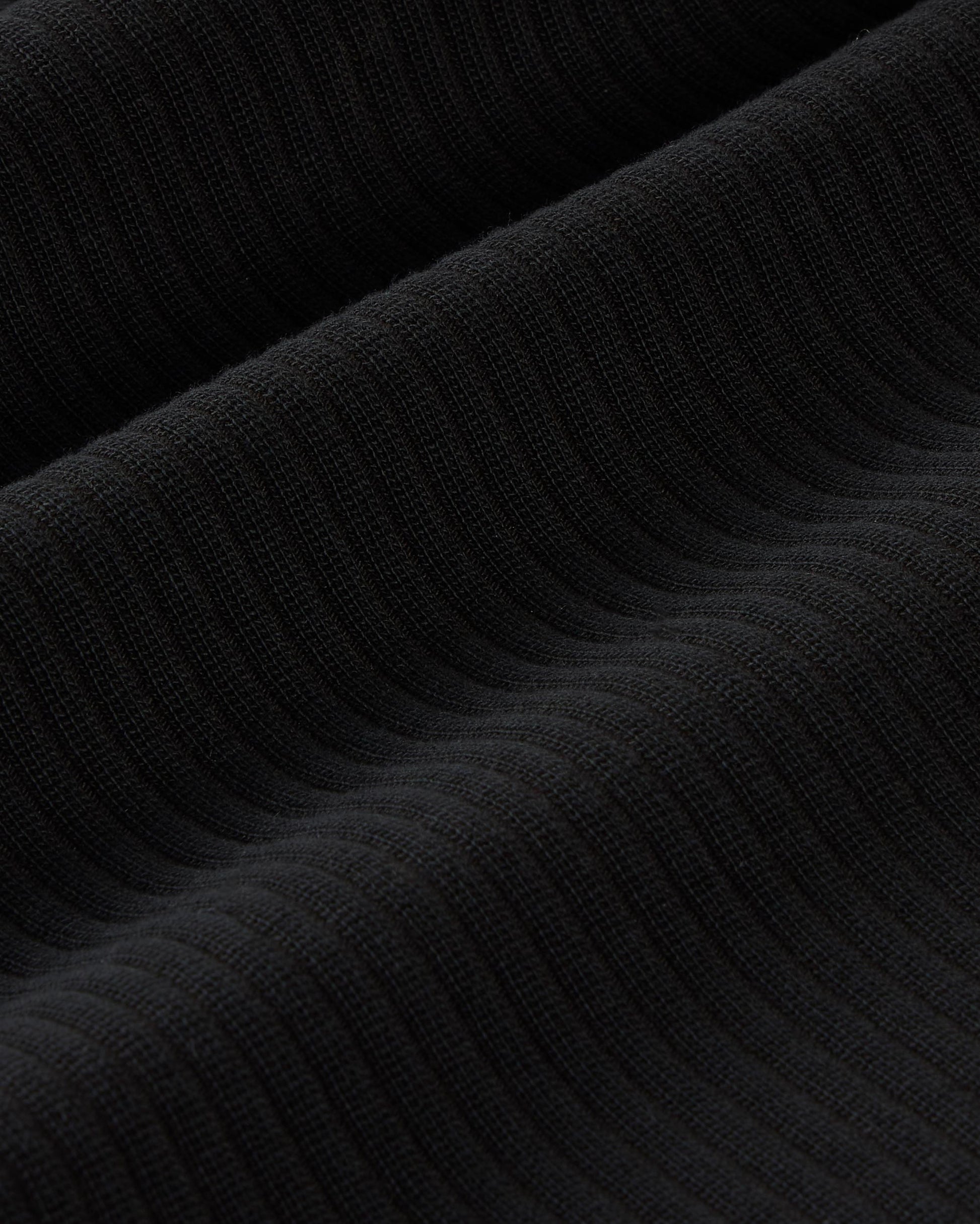 Top rib negro Julia sostenible silueta - 2