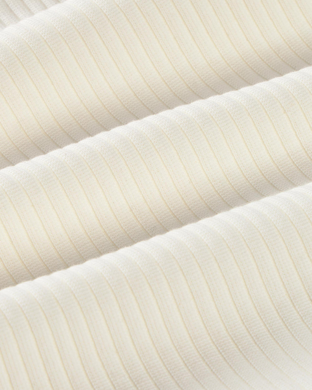 Top rib blanco contraste rojo Julia sostenible silueta - 2