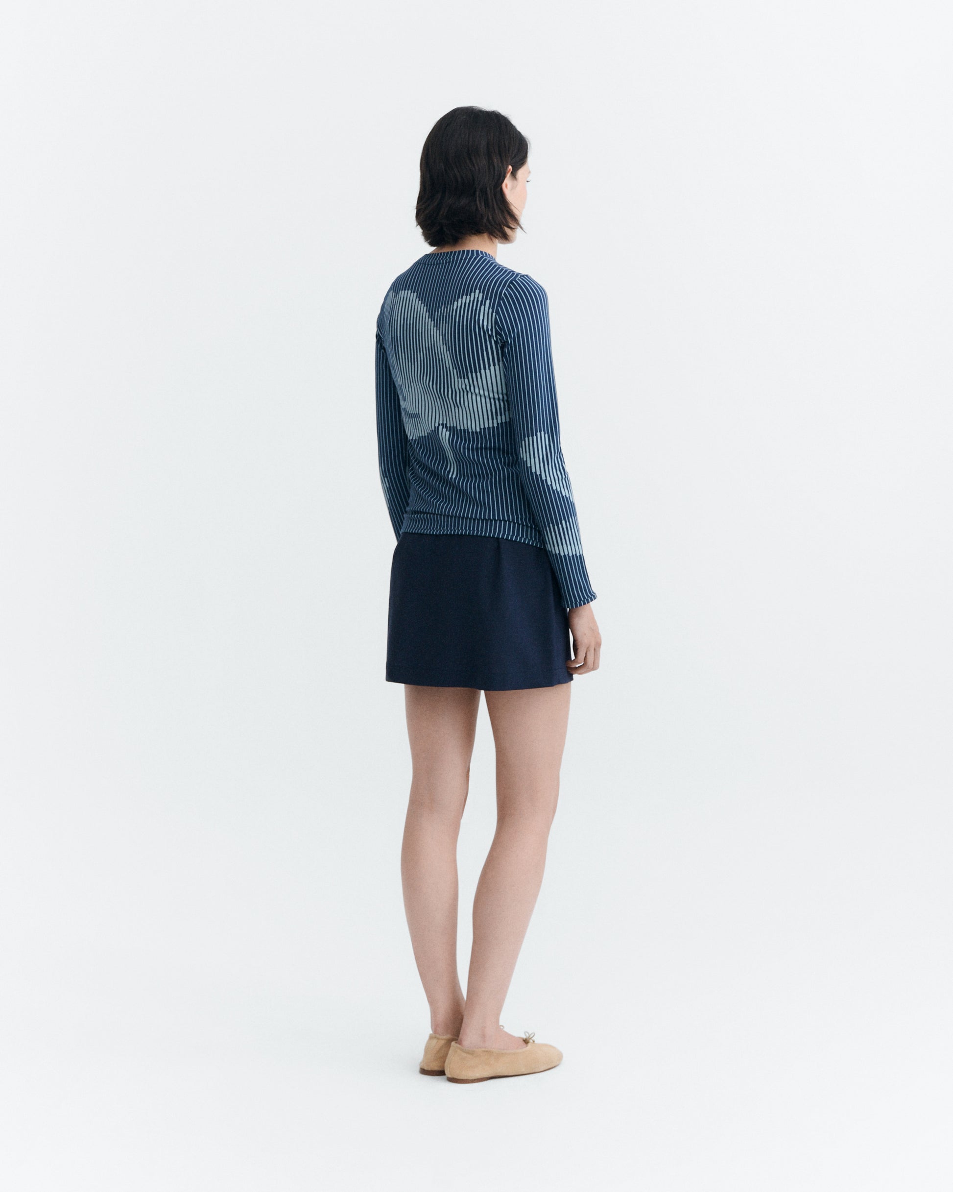 Top azul lotus Brisa sostenible - 4