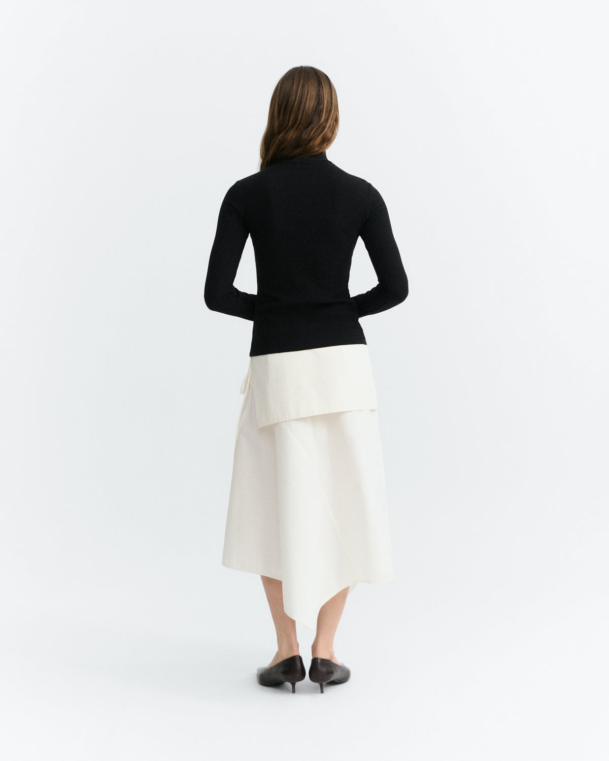 Top cuello alto rib negro Aine sostenible - 6
