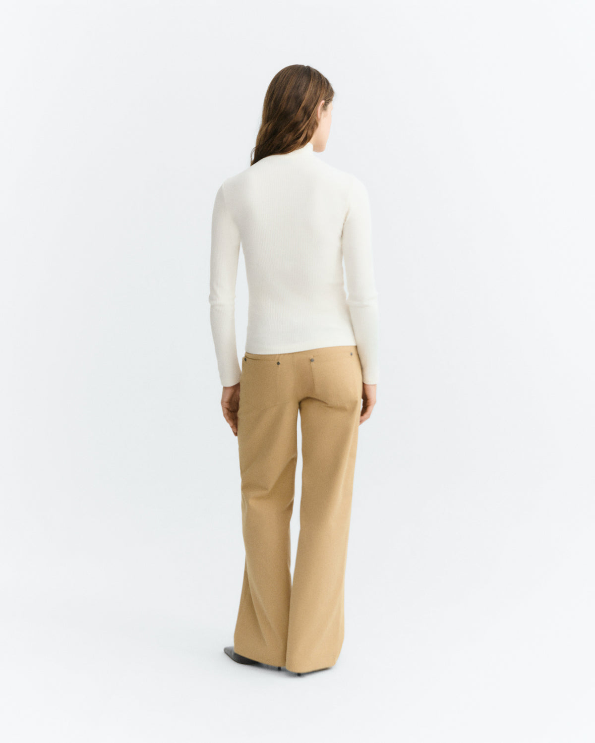 Top cuello alto rib blanco Aine sostenible - 4