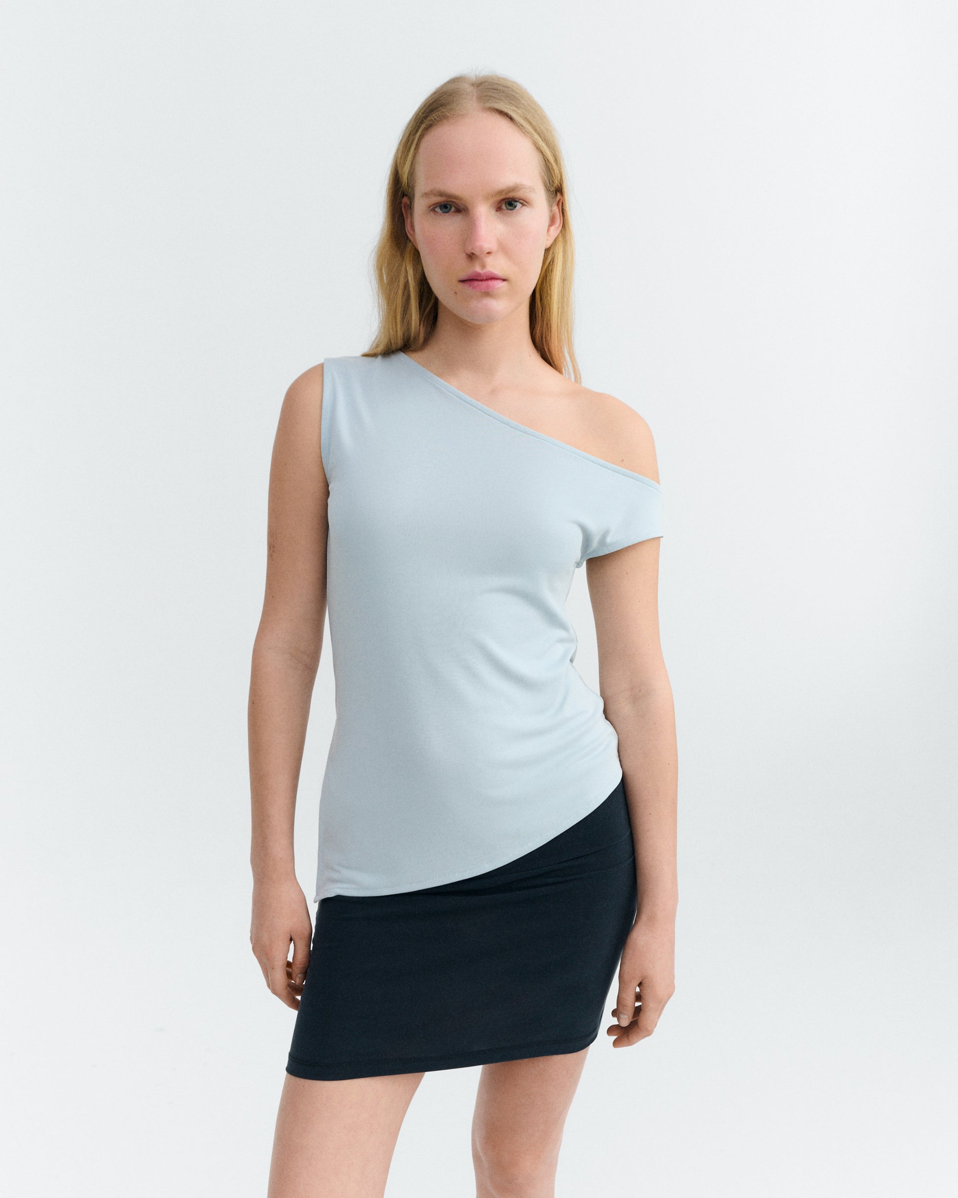 Top azul asimétrico Zohar sostenible - 2