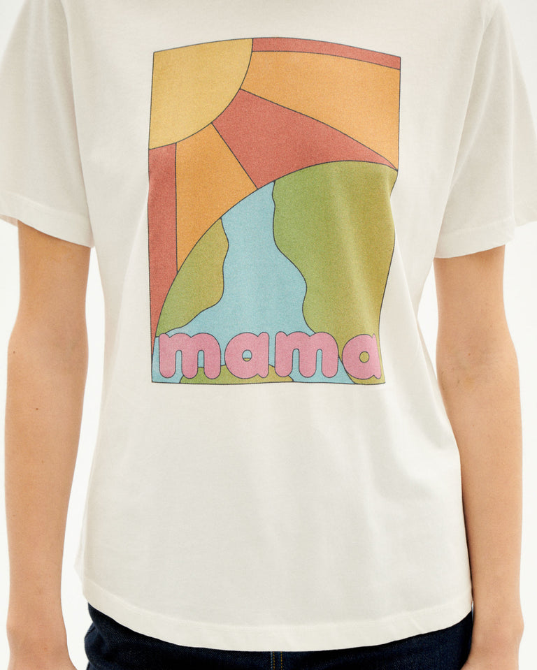 Camiseta blanca Mama Juno sostenible-3