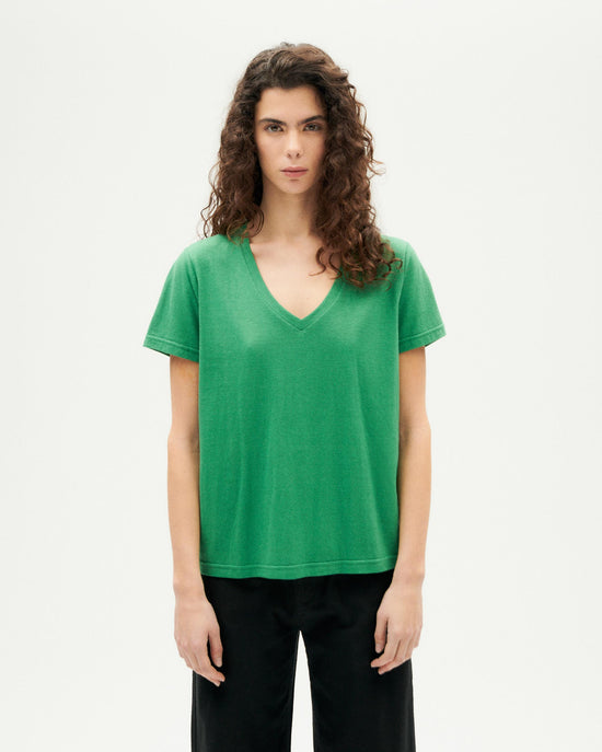 Camiseta verde hemp Clavel sostenible - 1