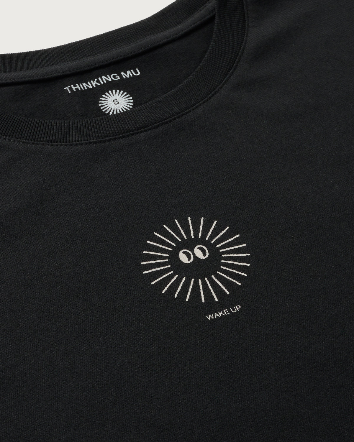 Camiseta negra soleil Ida - silueta 2