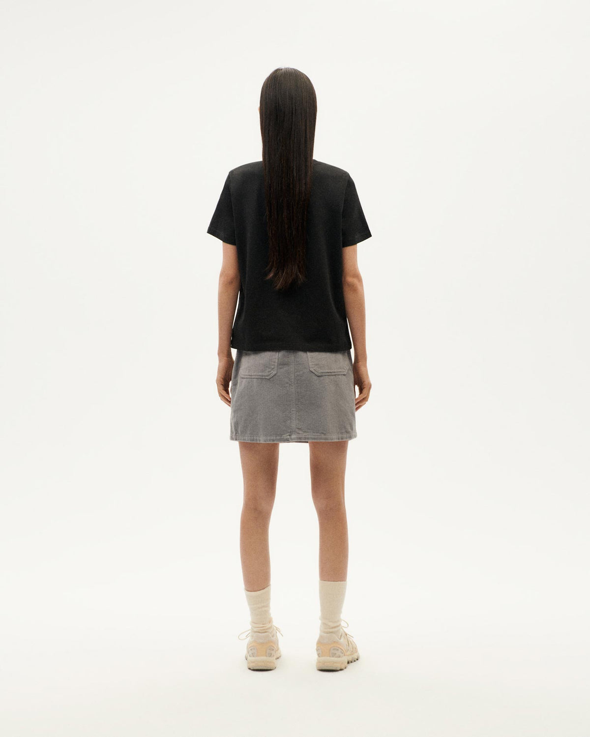 Camiseta negra soleil Ida sostenible-4