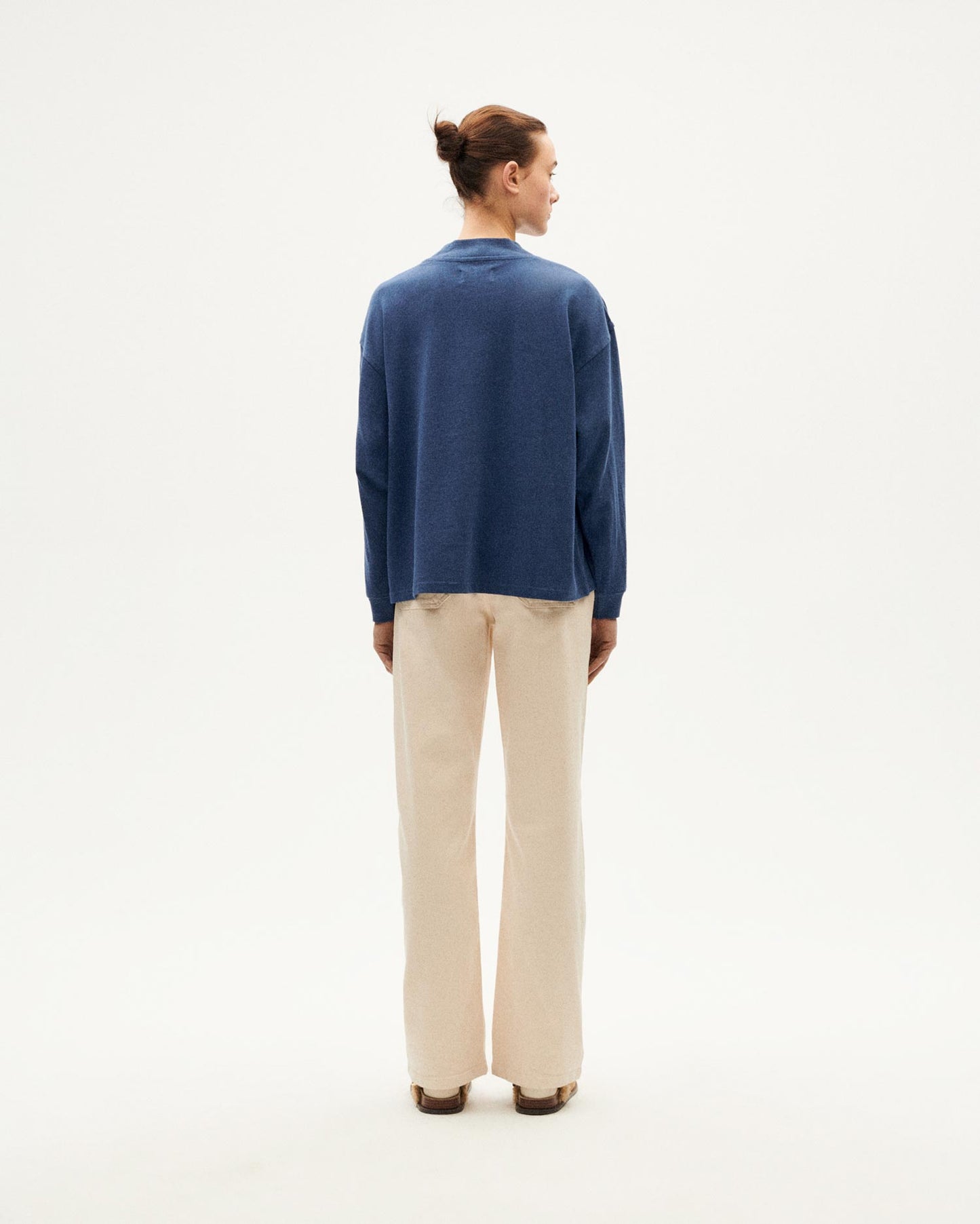 Camiseta gruesa azul hemp Freire sostenible-4