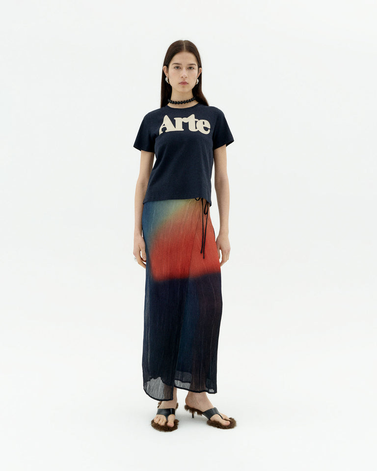 Camiseta navy arte Ida sostenible-2