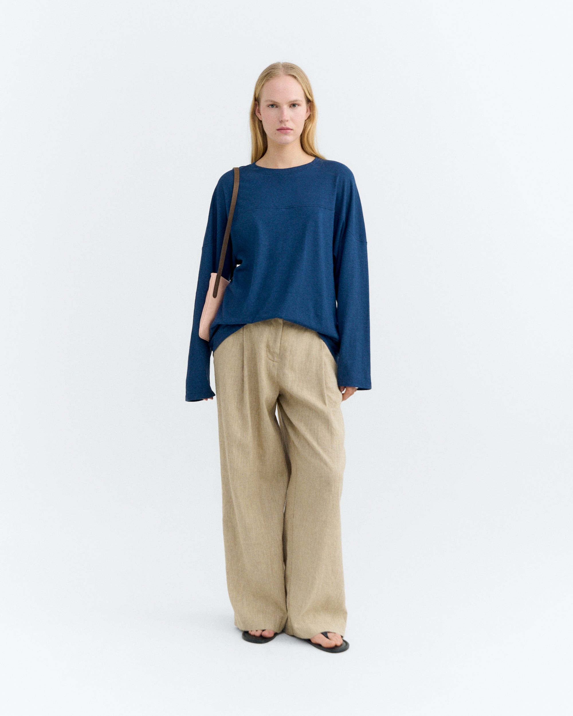 Camiseta oversize azul hemp Bar sostenible - 1