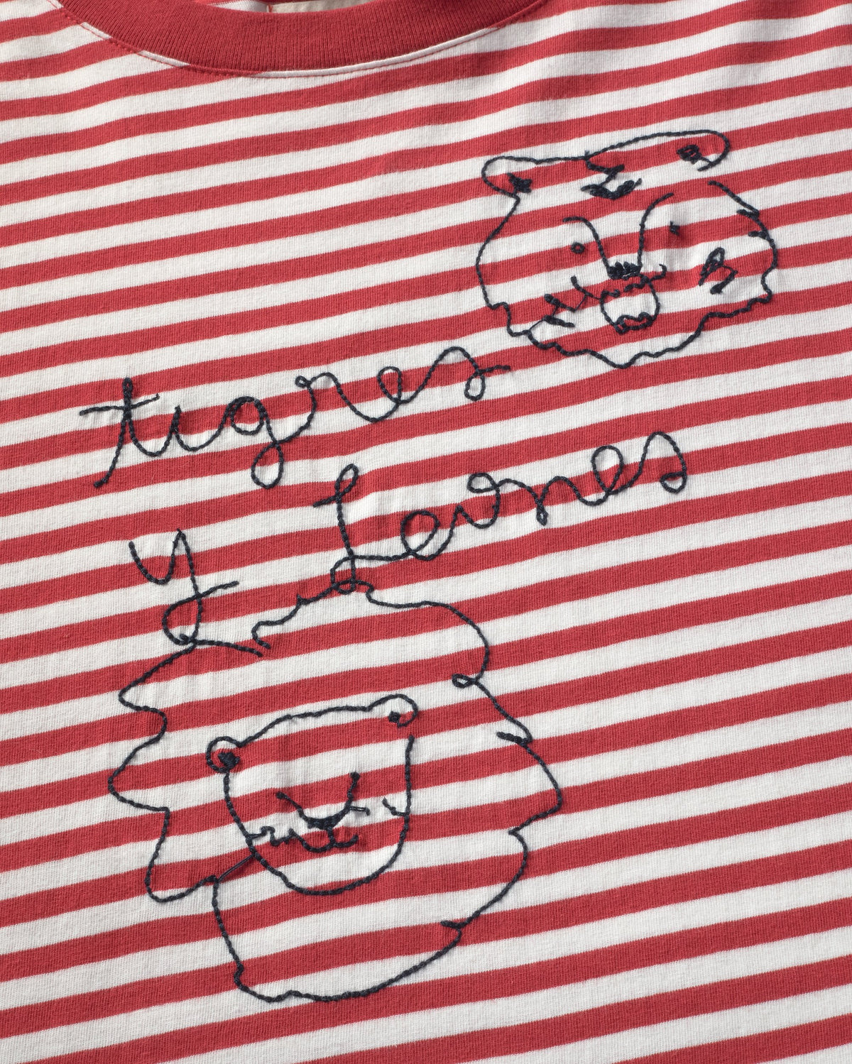 Camiseta bordada tigres y leones Lucia sostenible silueta - 2