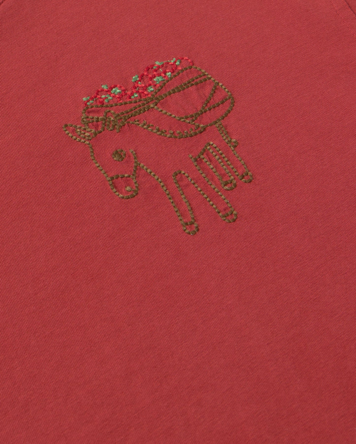 Camiseta bordada tomatera Lucia sostenible silueta - 2