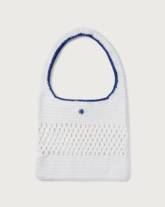 White handcrocheted bag