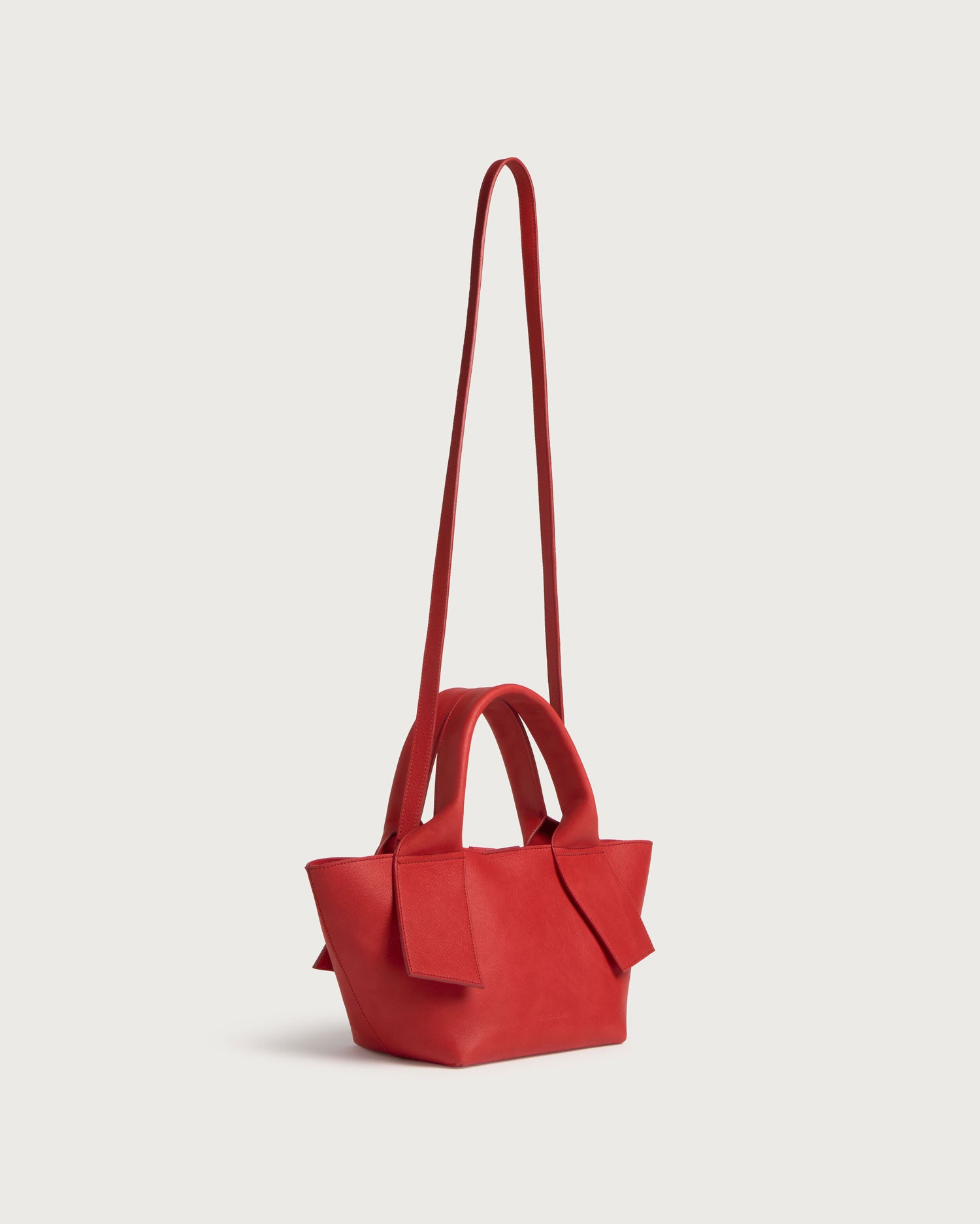 Bolso mini rojo piel Pepo sostenible - silueta 3