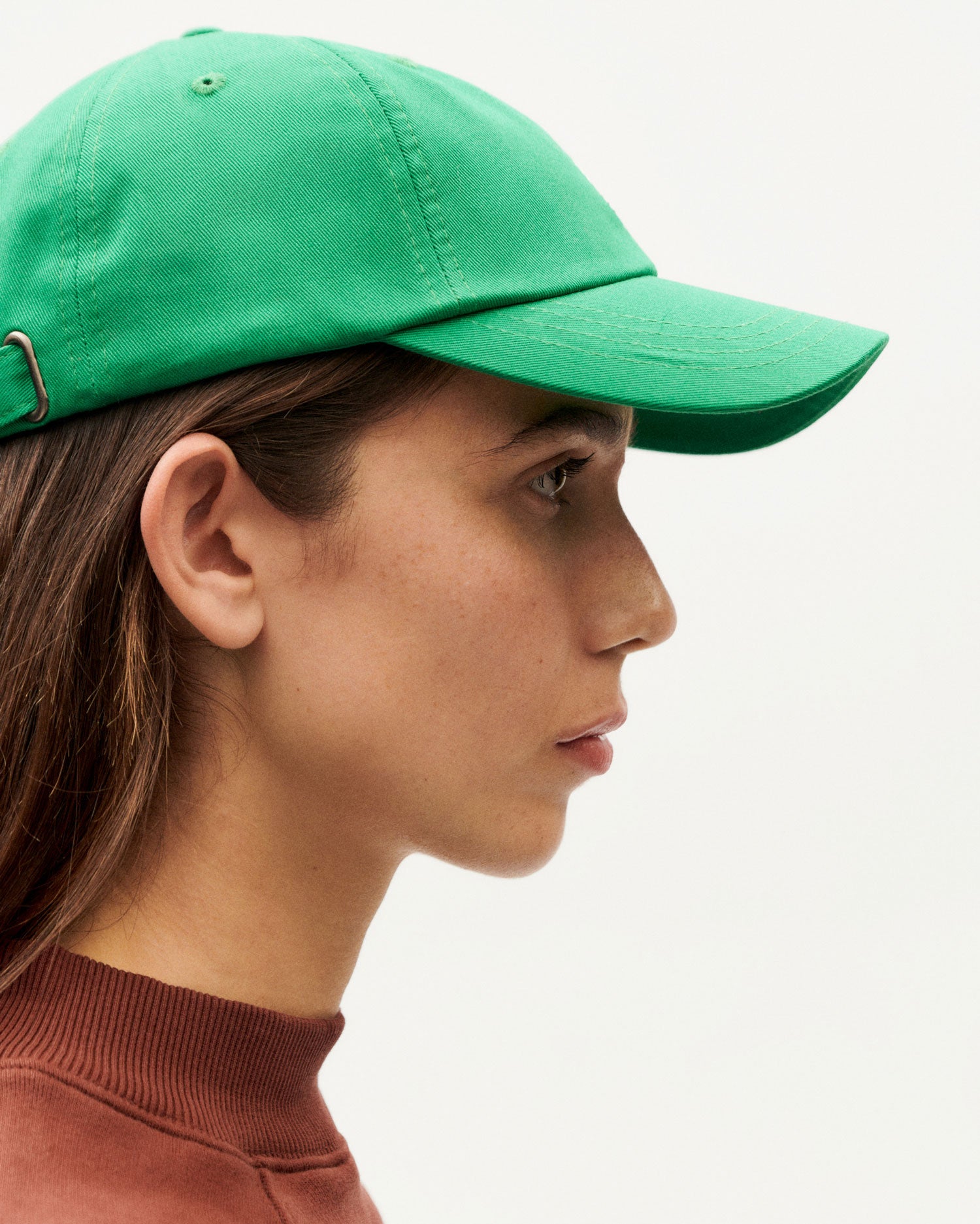 Gorra verde contraste Chris sostenible-5