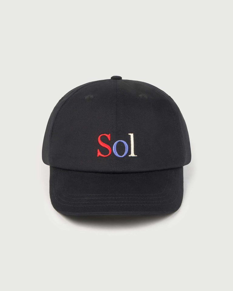 Gorra negra sol type Chris sostenible-silueta-2