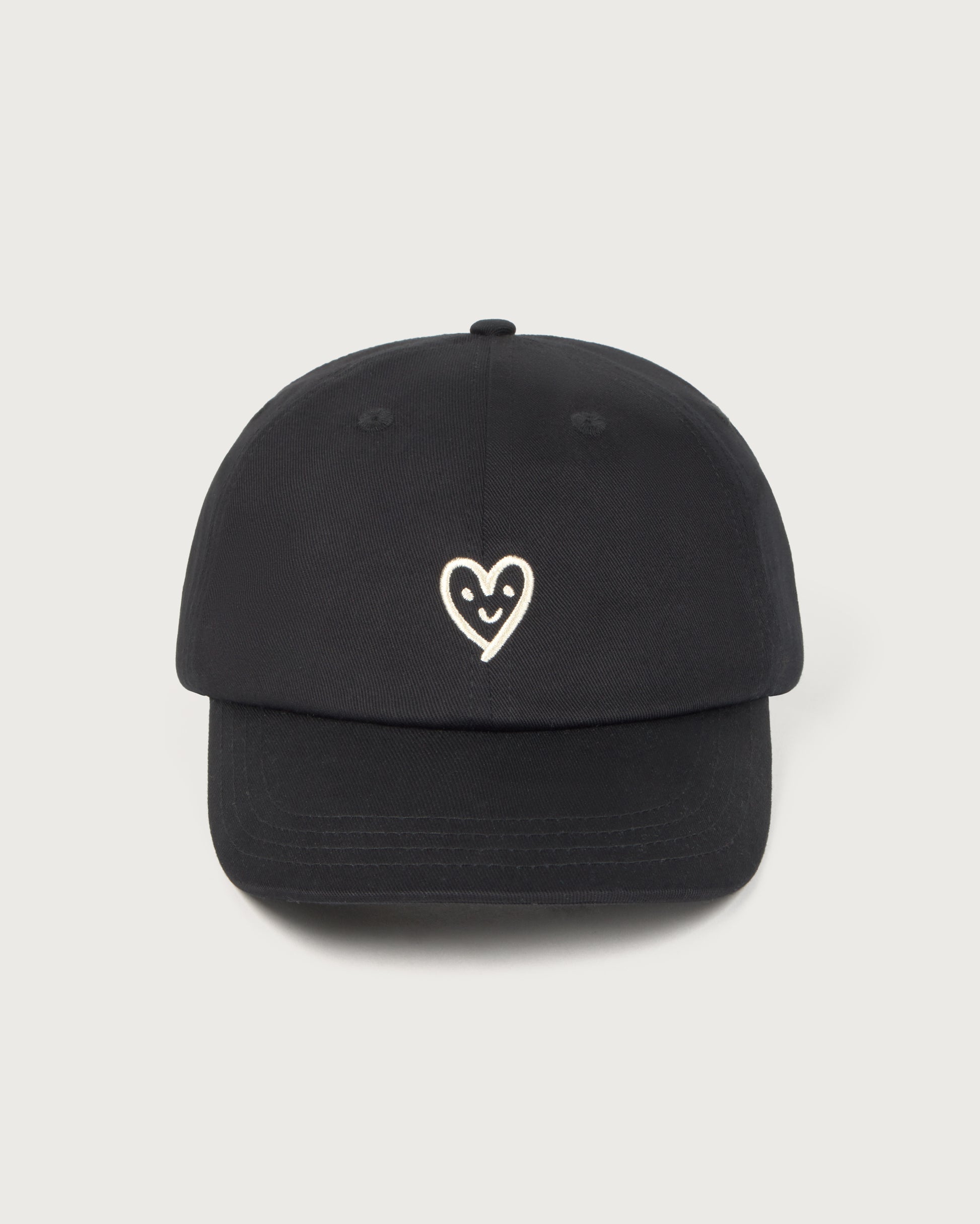 Gorra negra cutre heart Chris sostenible - silueta 2